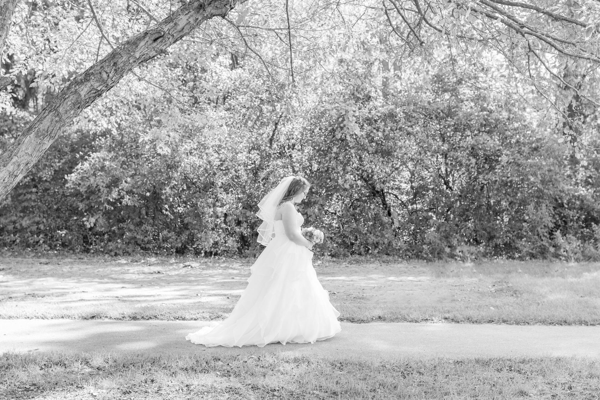Hayley-Moore-Photography-Fort-Wayne-Indiana-Wedding-Photographer-Ohio-Photographer-Chicago-Photographer-Michigan-Photographer