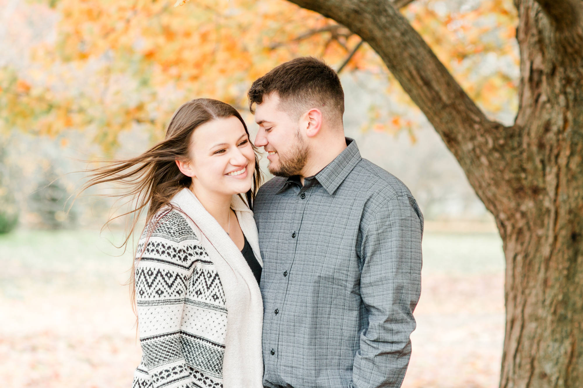 hayley-moore-photography-fort-wayne-indiana-wedding-photographer-engagement-fall-session-midwest-ohio-michigan-chicago-photographer