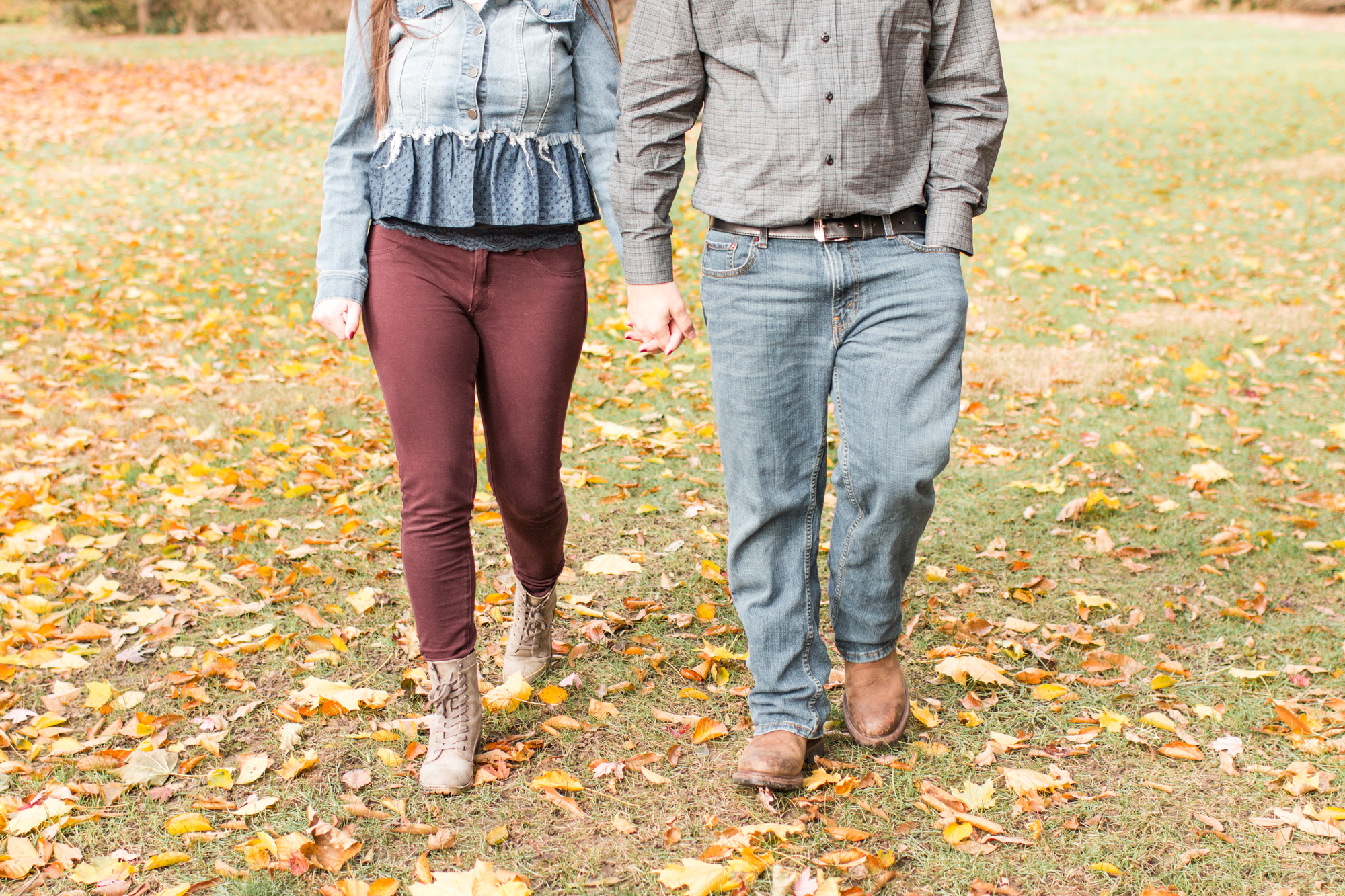 hayley-moore-photography-fort-wayne-indiana-wedding-photographer-engagement-fall-session-midwest-ohio-michigan-chicago-photographer