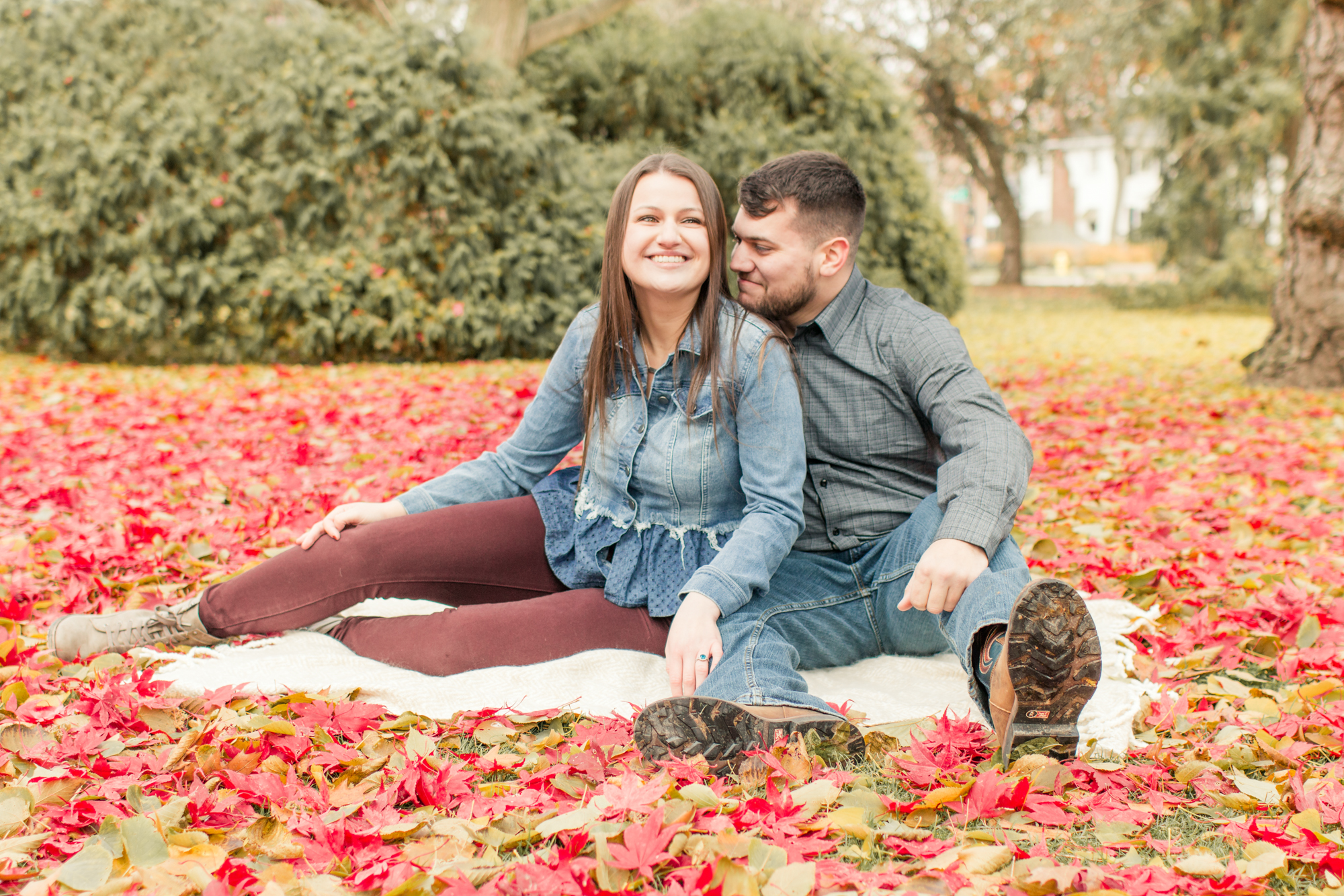 hayley-moore-photography-fort-wayne-indiana-wedding-photographer-engagement-fall-session-midwest-ohio-michigan-chicago-photographer