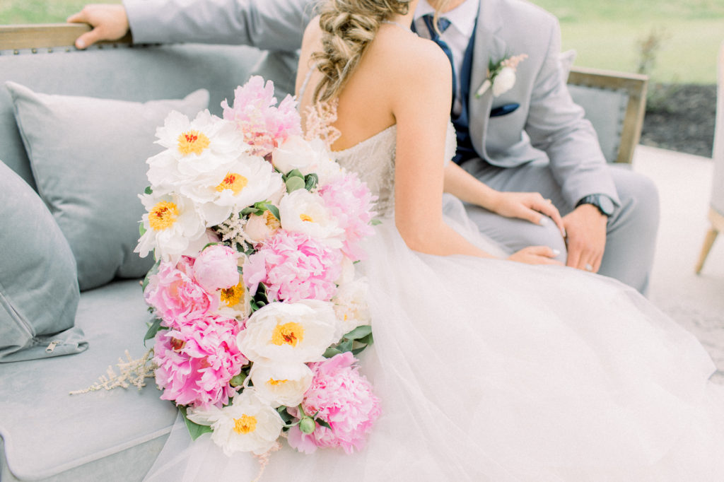hayley-moore-photography-cincinnati-ohio-wedding-engagement-photographer-fort-wayne-indianapolis-cincinnati-weddings-rosewood-manor-magnolia-estate