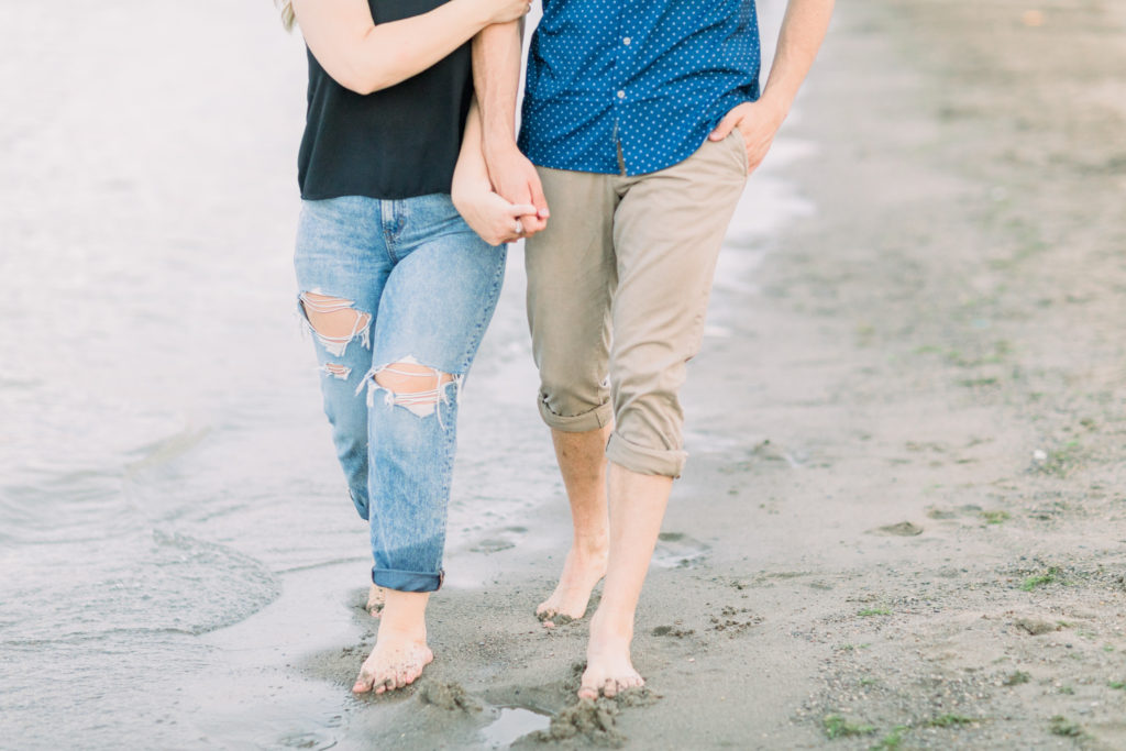 hayley-moore-photography-columbus-engagement-photographer-inniswood-gardens-alum-creek-ohio