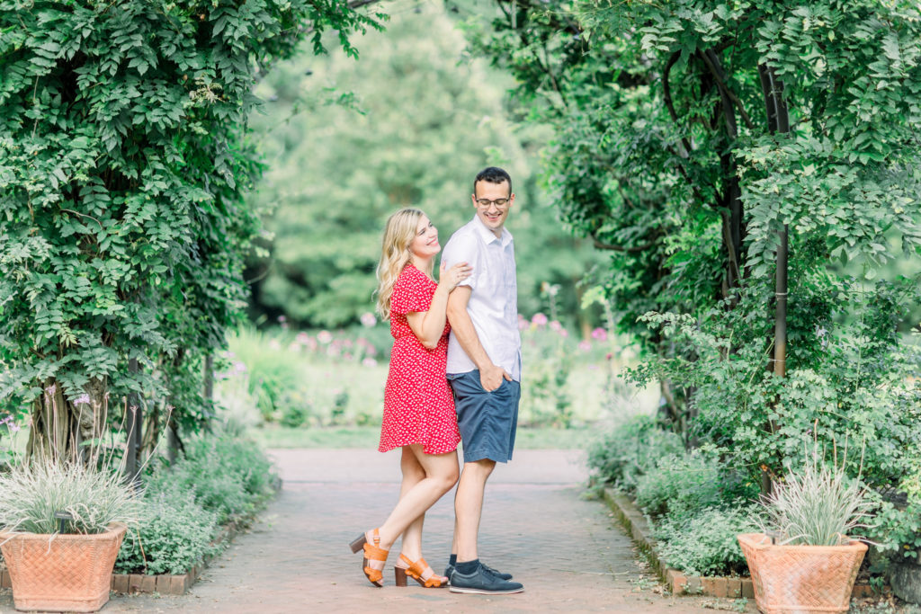 hayley-moore-photography-columbus-engagement-photographer-inniswood-gardens-alum-creek-ohio