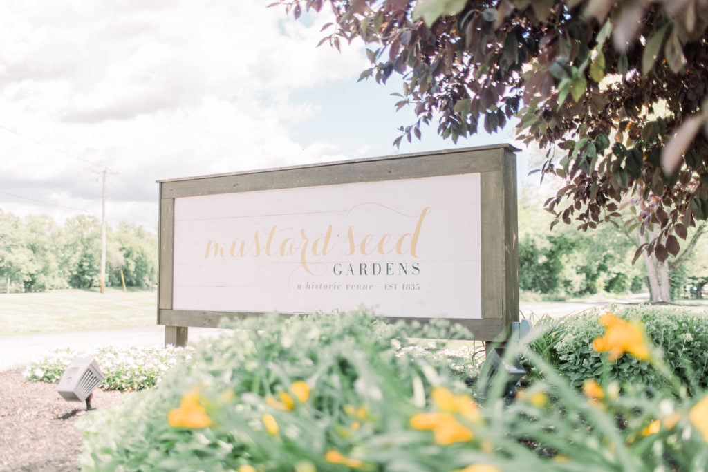 hayley-moore-photography-mustard-seed-gardens-indiana-wedding-venues-indianapolis