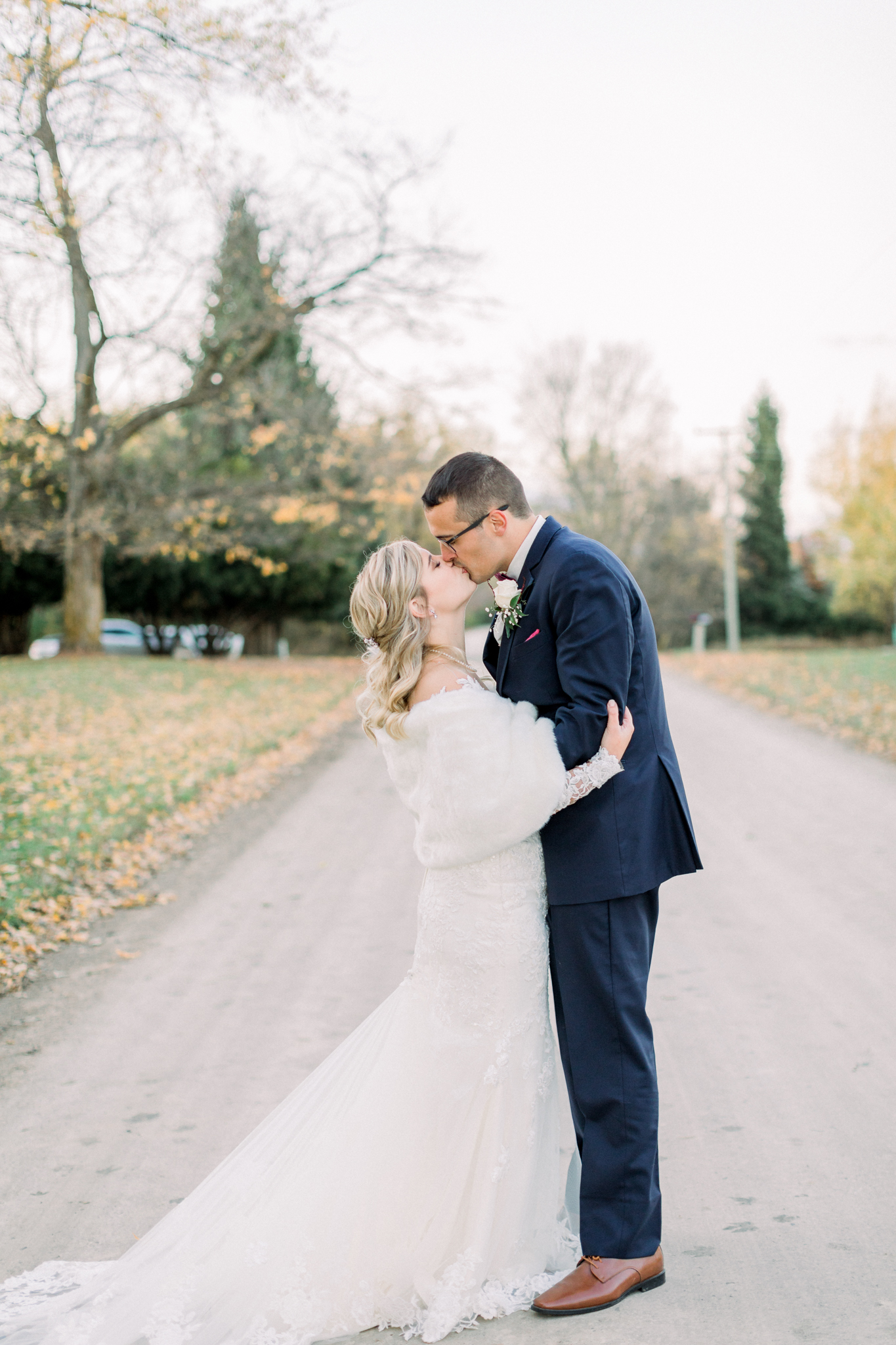hayley-moore-photography-kylah-josh-manchester-michigan-backyard-fall-wedding