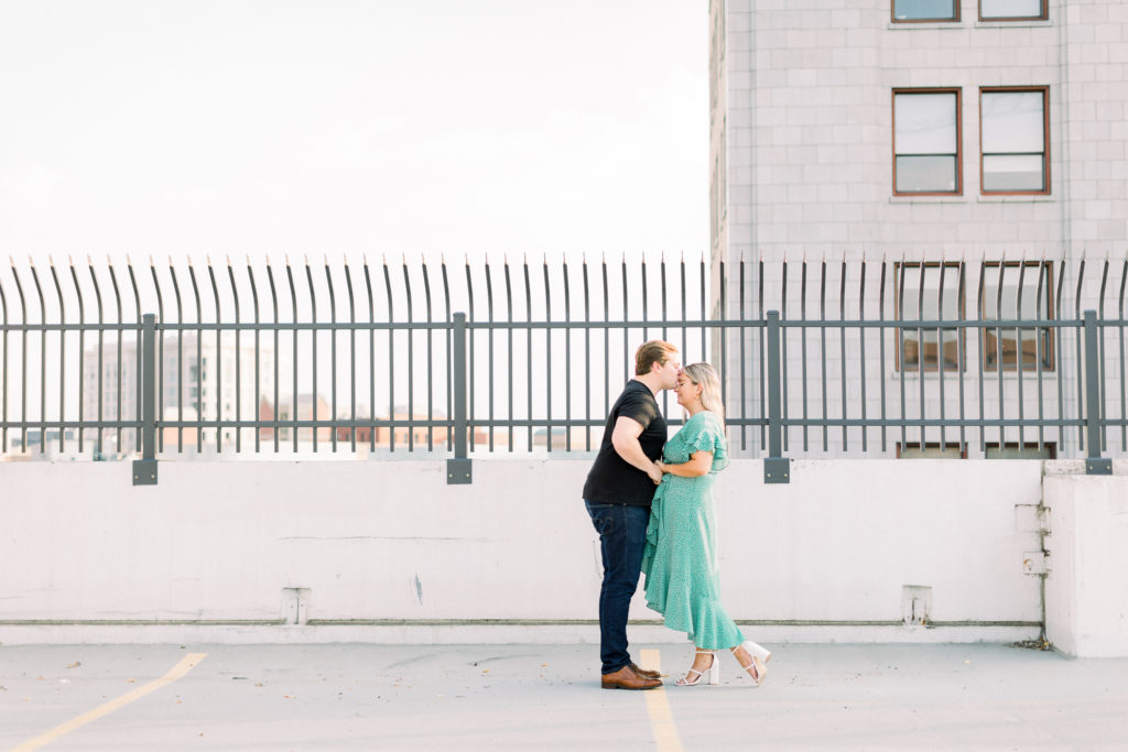 hayley-moore-photography-lauren-nate-downtown-grand-rapids-michigan-engagement