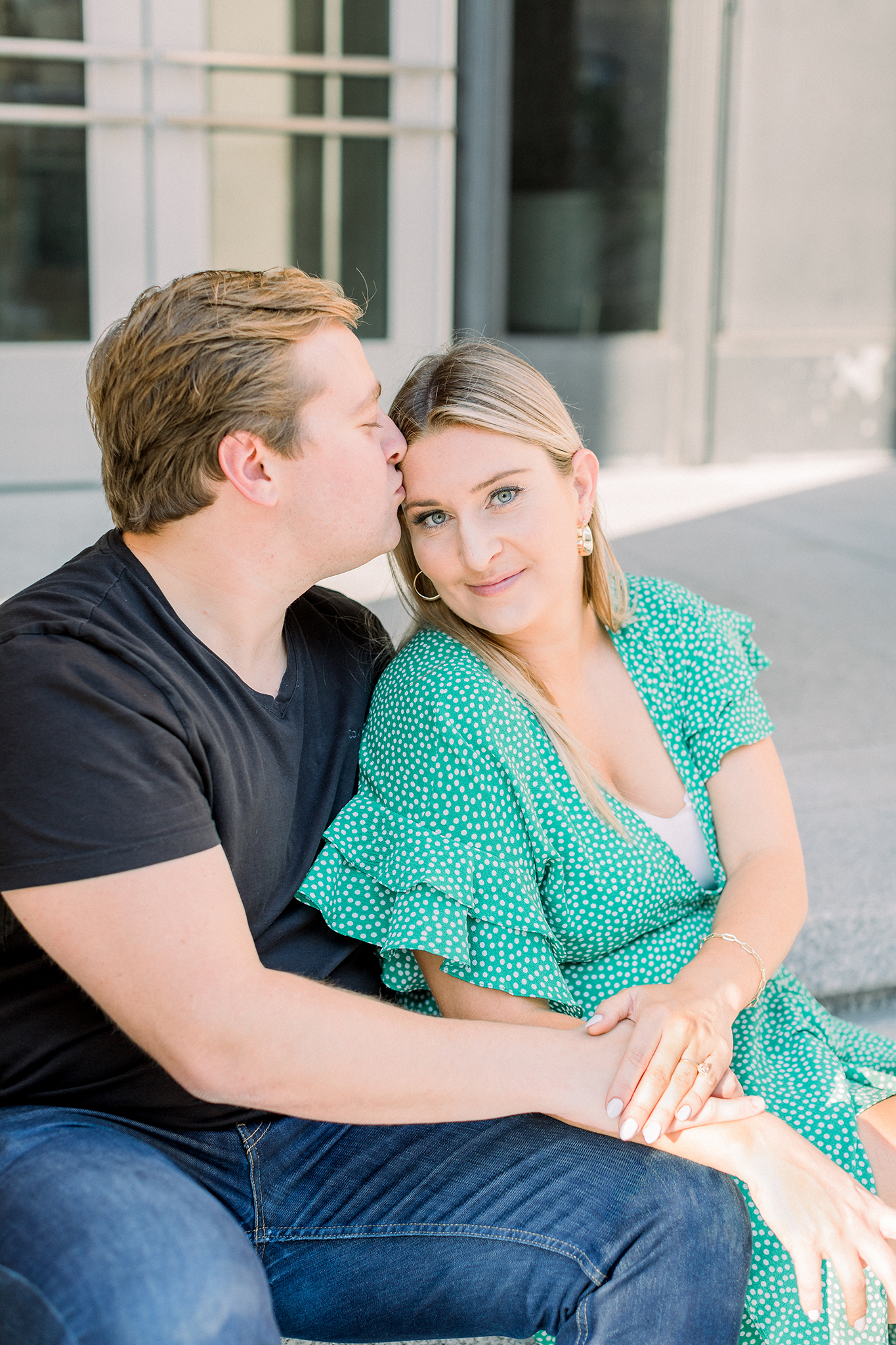 hayley-moore-photography-lauren-nate-downtown-grand-rapids-michigan-engagement