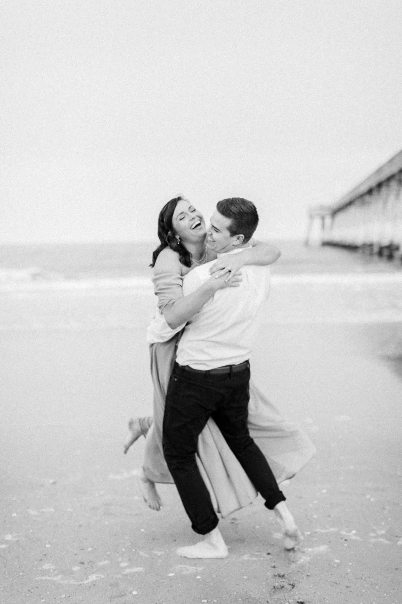 hayley-moore-photography-olivia-walker-airlie-gardens-wrightsville-beach-engagement-north-carolina