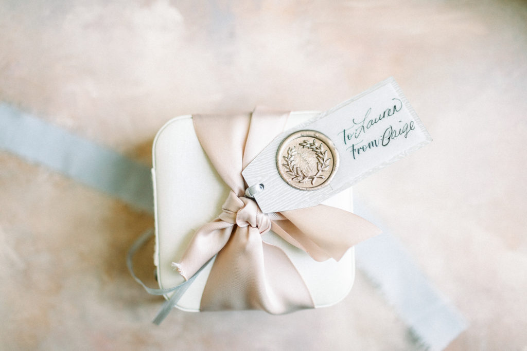 Hayley-Moore-Photography-Iron-Ember-Romantic-Wedding-Carmel-Indiana