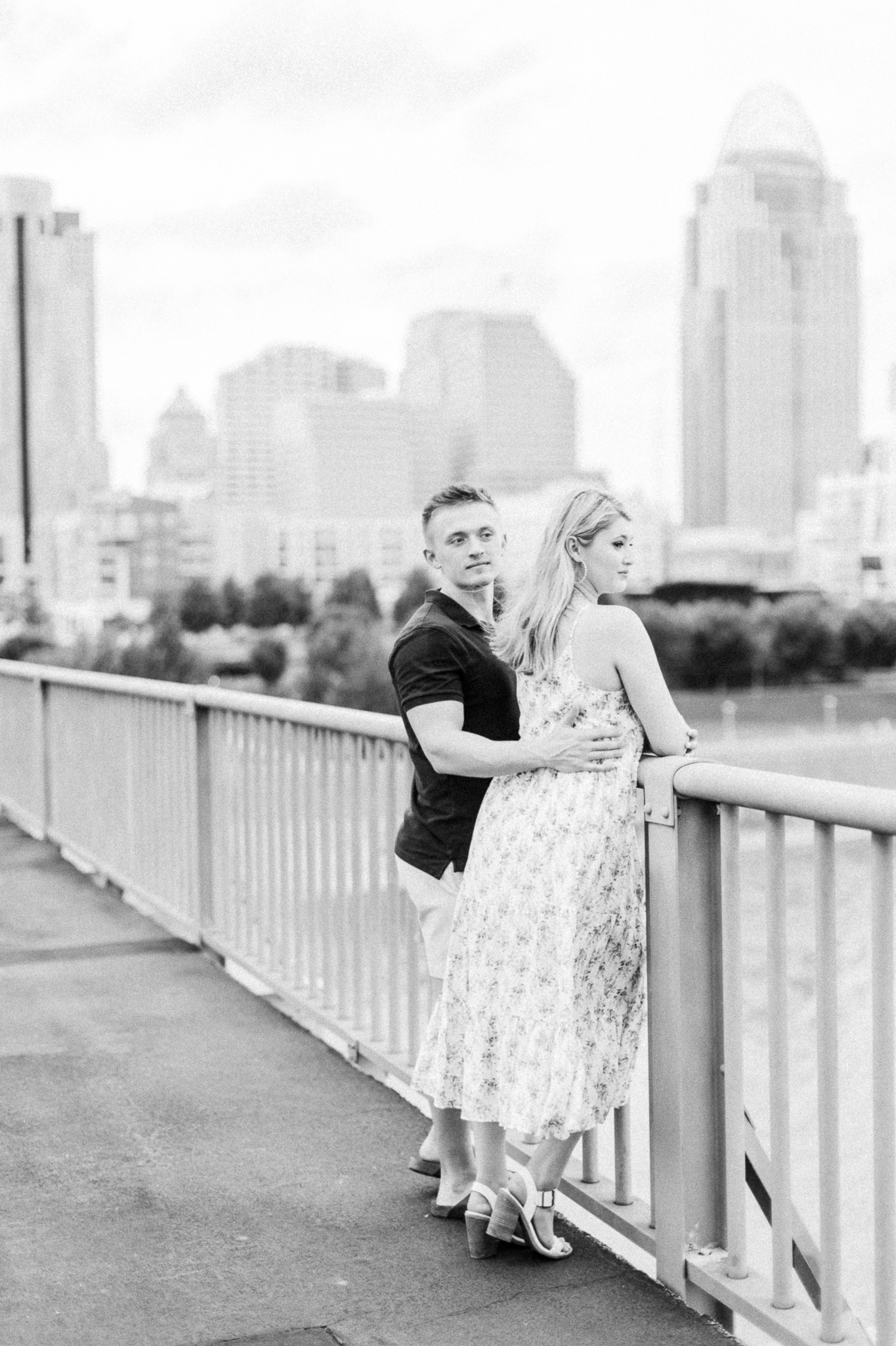 Hayley-Moore-Photography-hayley-corey-cincinnati-ohio-engagement-ault-park