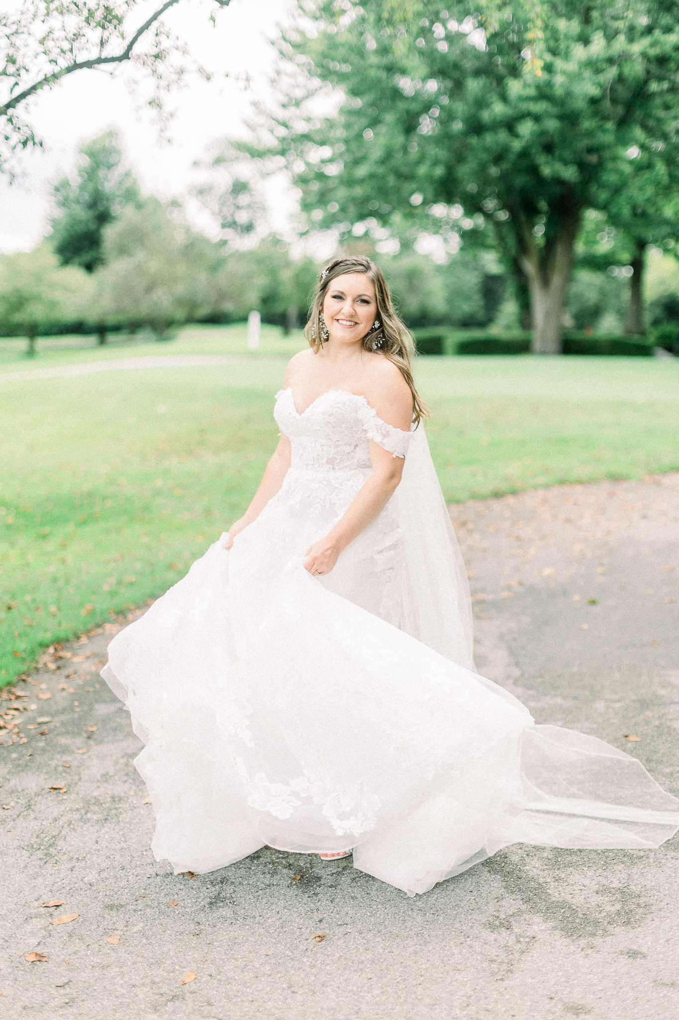 Hayley-Moore-Photography-Katlin-Dylan-Orchard-Ridge-Country-Club-Wedding-Indiana-Photographer