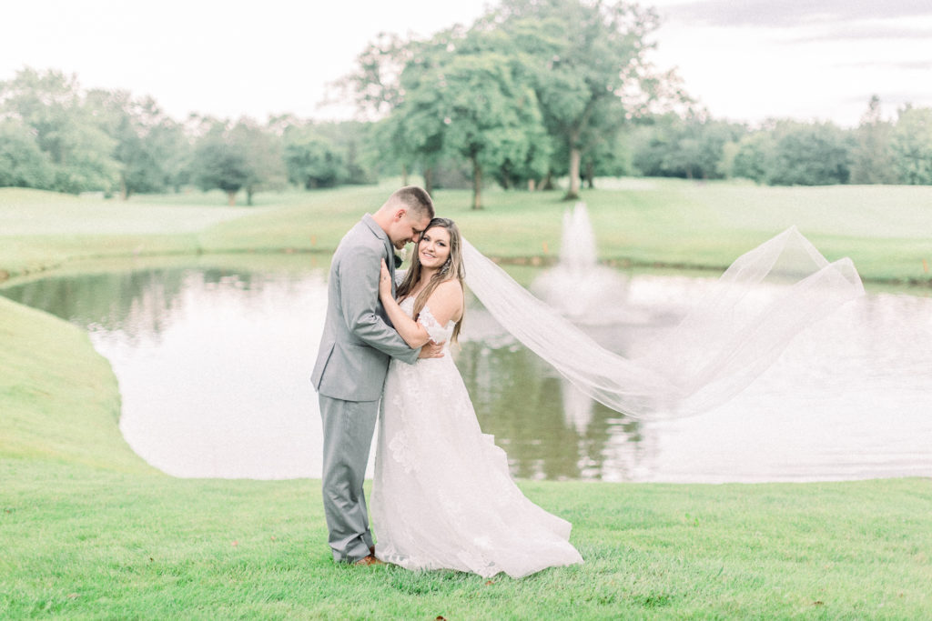 Hayley-Moore-Photography-Katlin-Dylan-Orchard-Ridge-Country-Club-Wedding-Indiana-Photographer