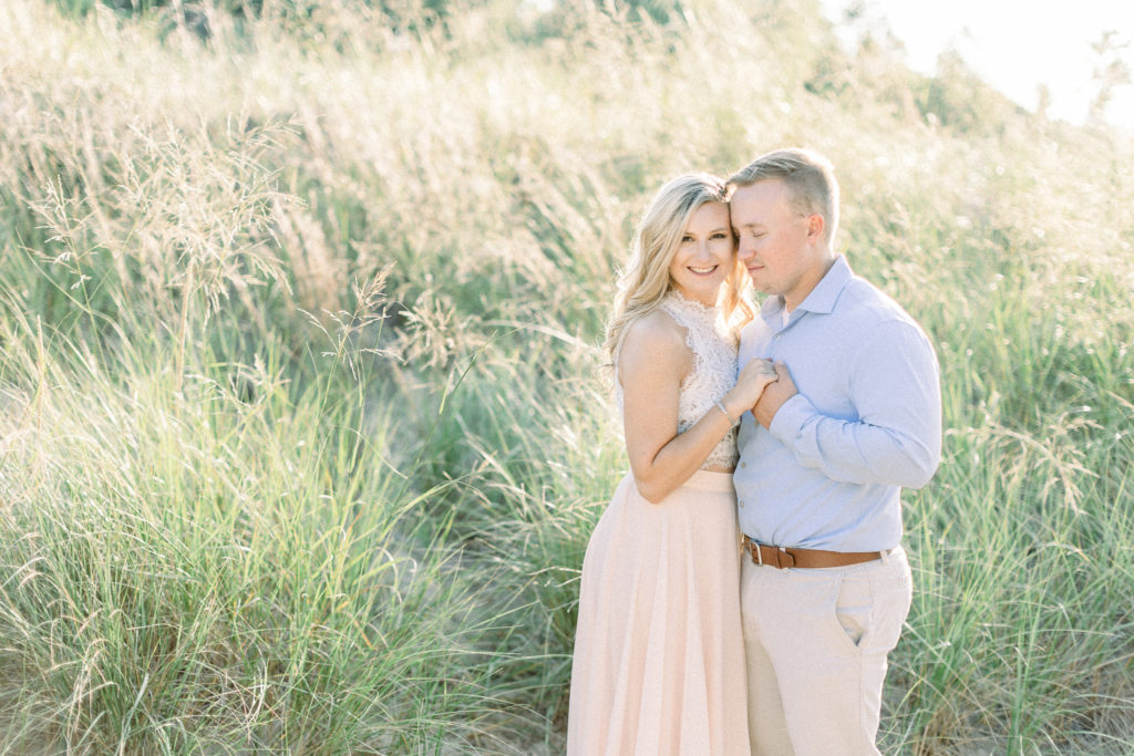 hayley-moore-photography-aubree-spencer-chesterton-indiana-engagement-photographer