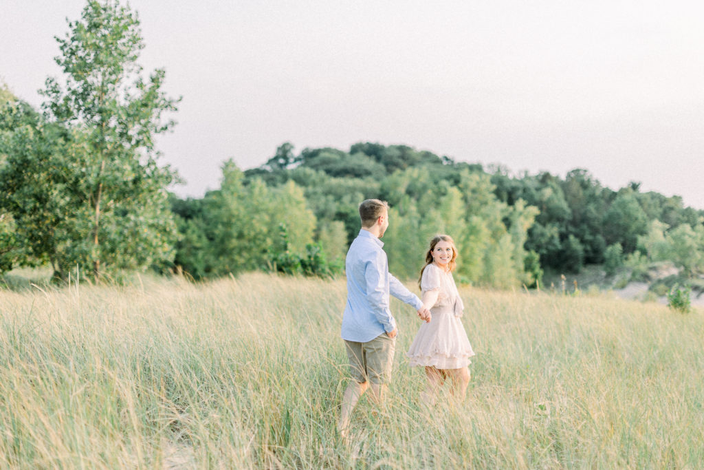 hayley-moore-photography-lauren-brad-warren-dunes-michigan-engagement-photographer