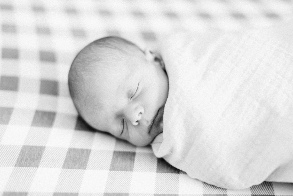 hayley-moore-photography-baby-everett-newborn-ohio-photographer-columbus