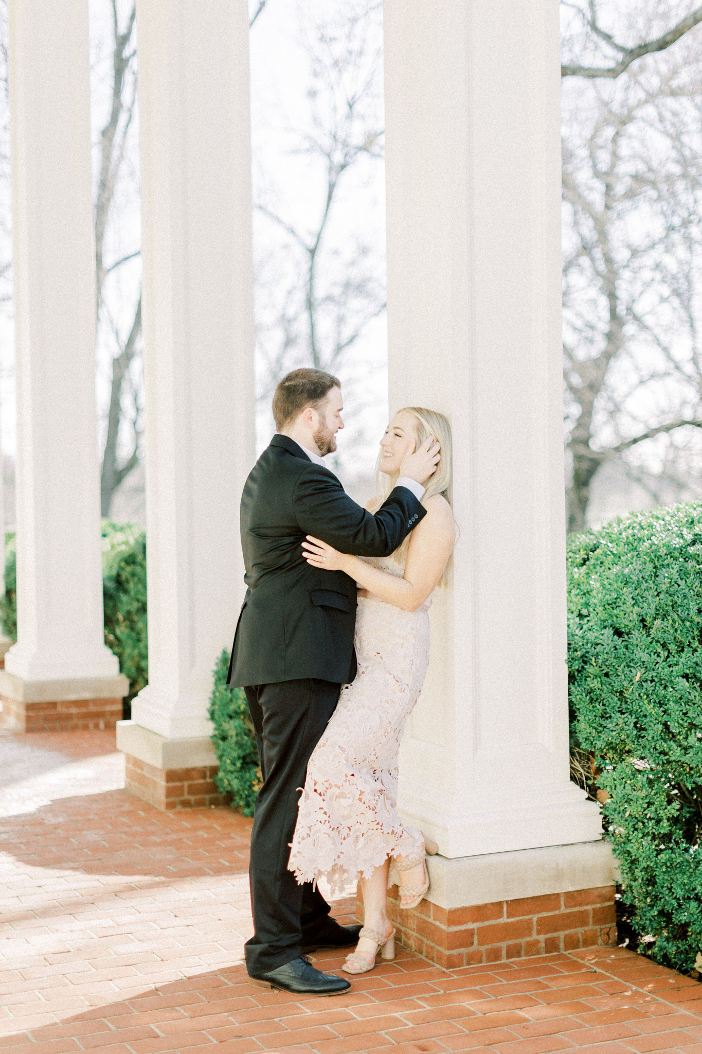 hayley-moore-photography-carley-jordan-lexington-kentucky-engagement-keeneland-park-photographer