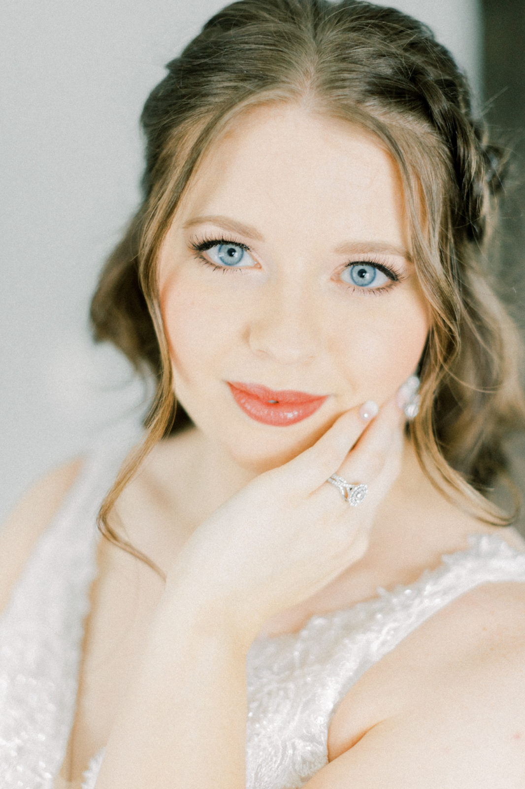 A Lavender + Navy Blue Spring Wedding at Union 12 Mr + Mrs Lavy