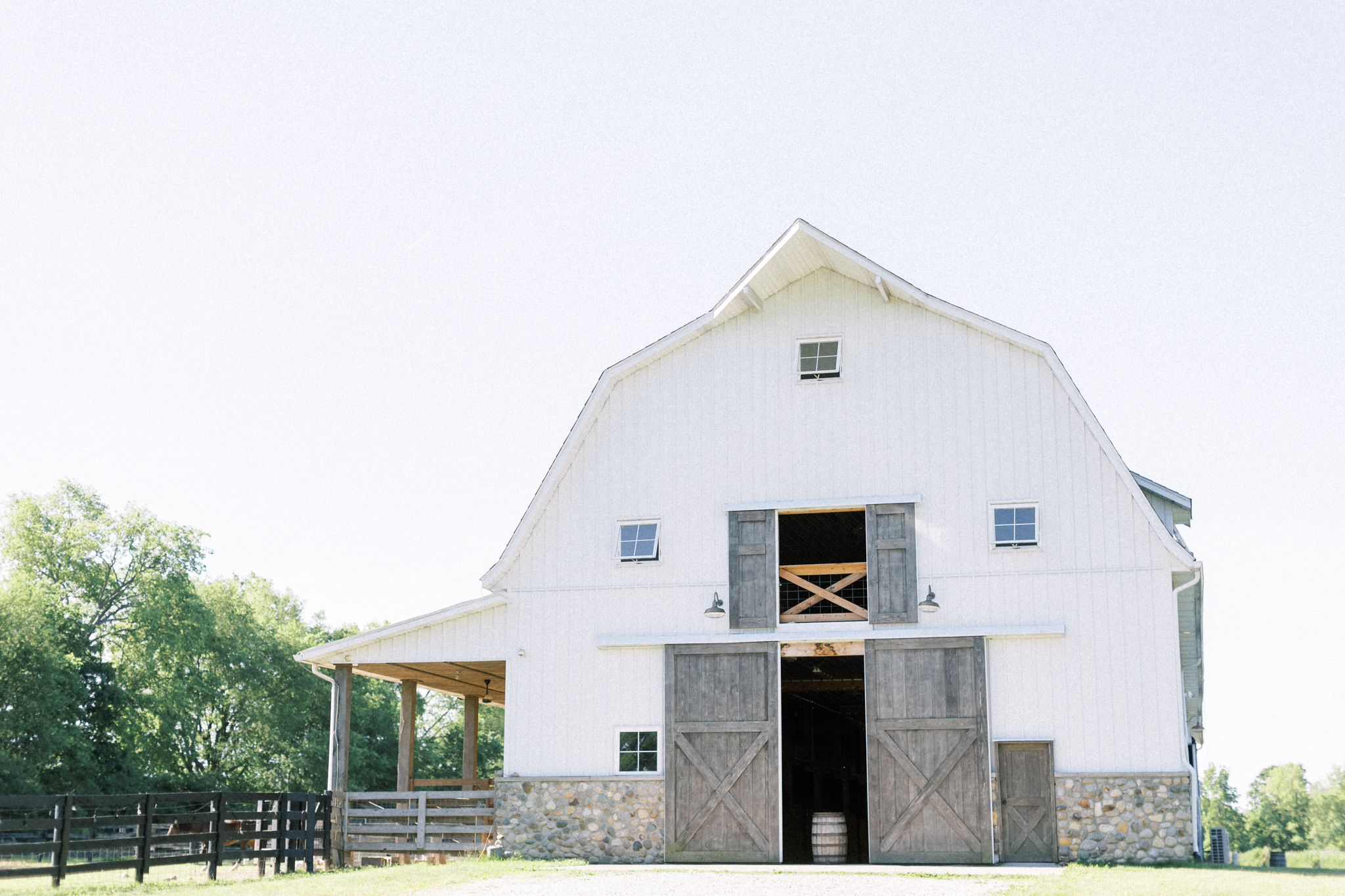 A Summer Wedding at Wild Blackberry Farm | Mr + Mrs Meyer
