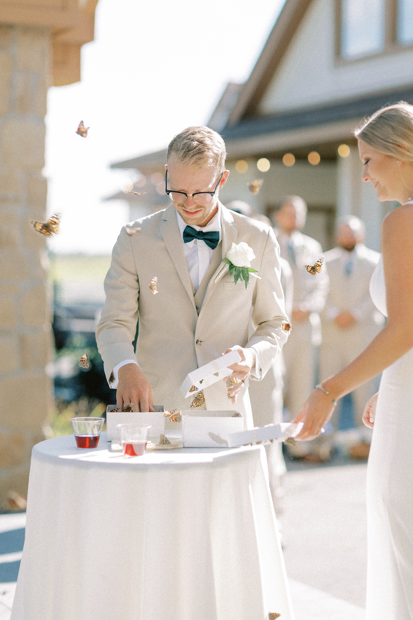 lizton-lodge-wedding-indiana-hayley-moore-photography