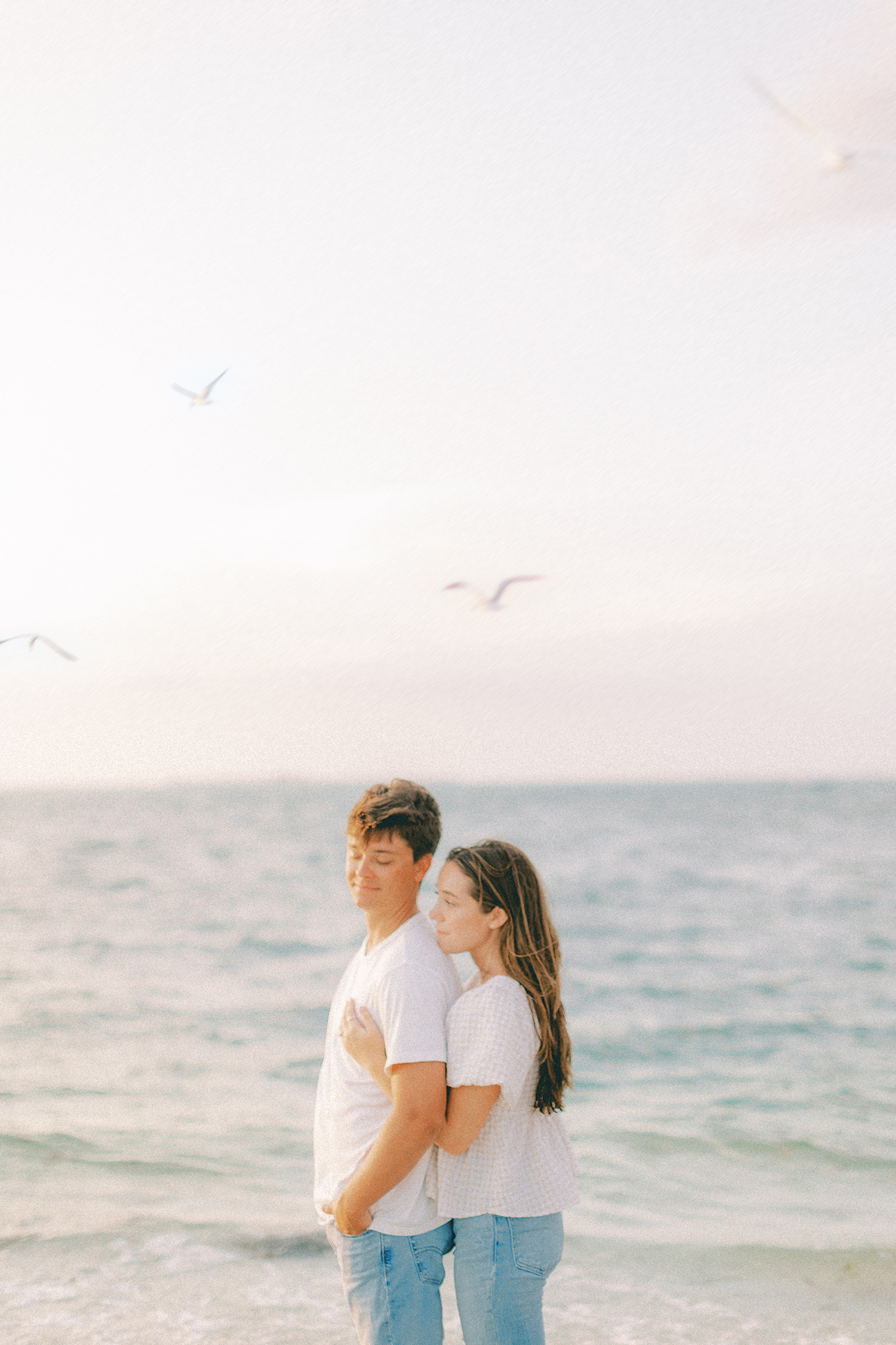 anna-maria-island-florida-engagement-session-hayley-moore-photography