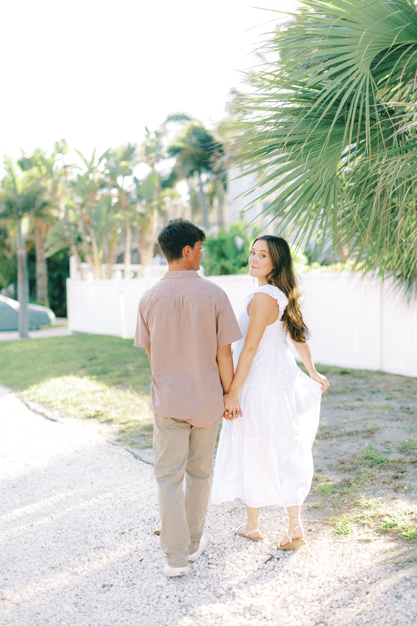 anna-maria-island-florida-engagement-session-hayley-moore-photography