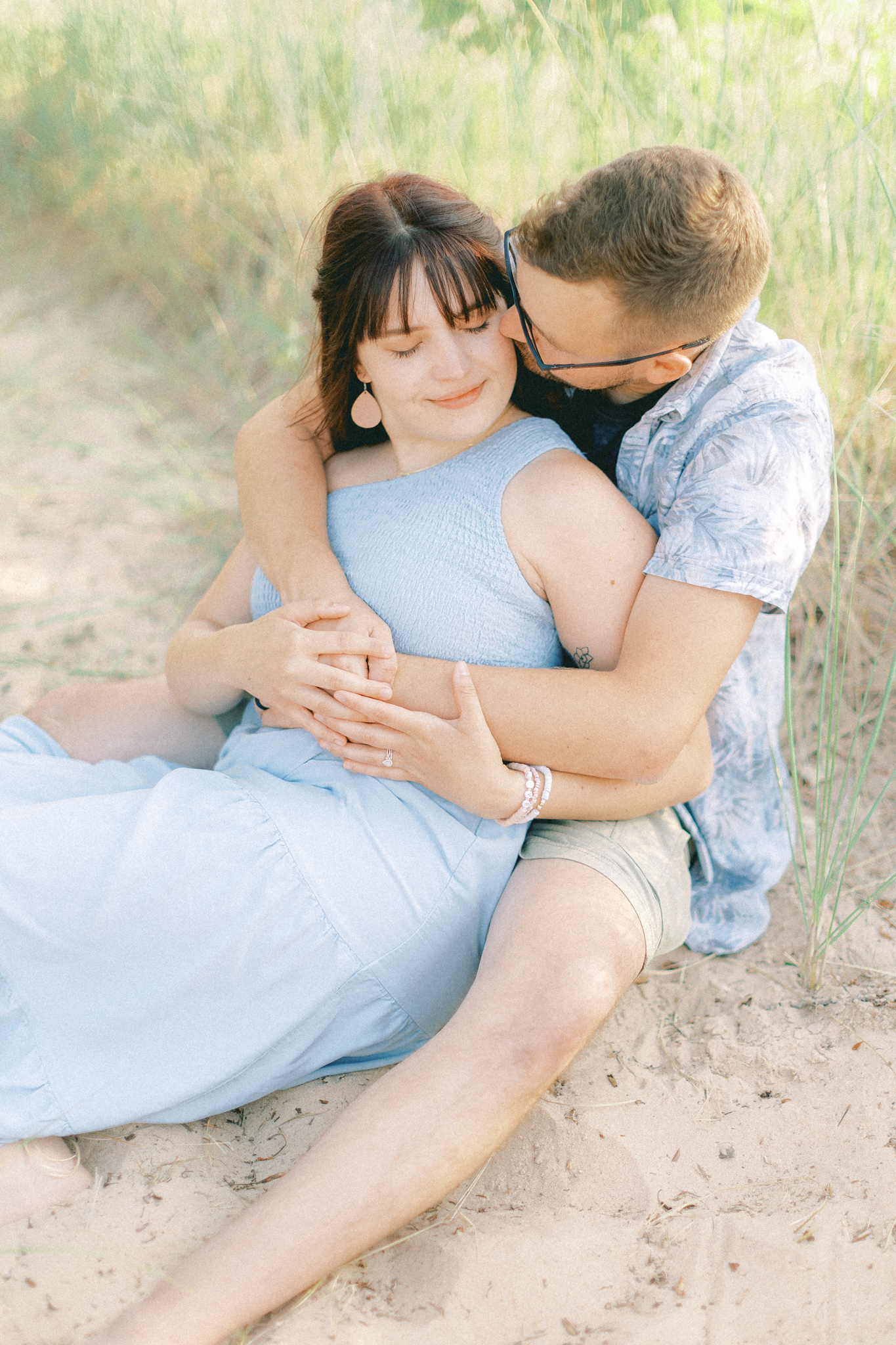 silver-beach-michigan-anniversary-session-hayley-moore-photography