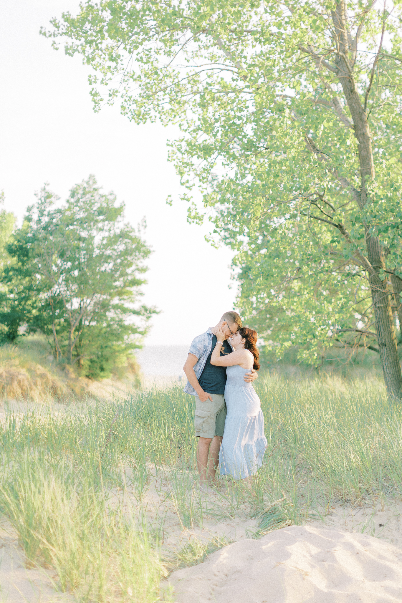 silver-beach-michigan-anniversary-session-hayley-moore-photography