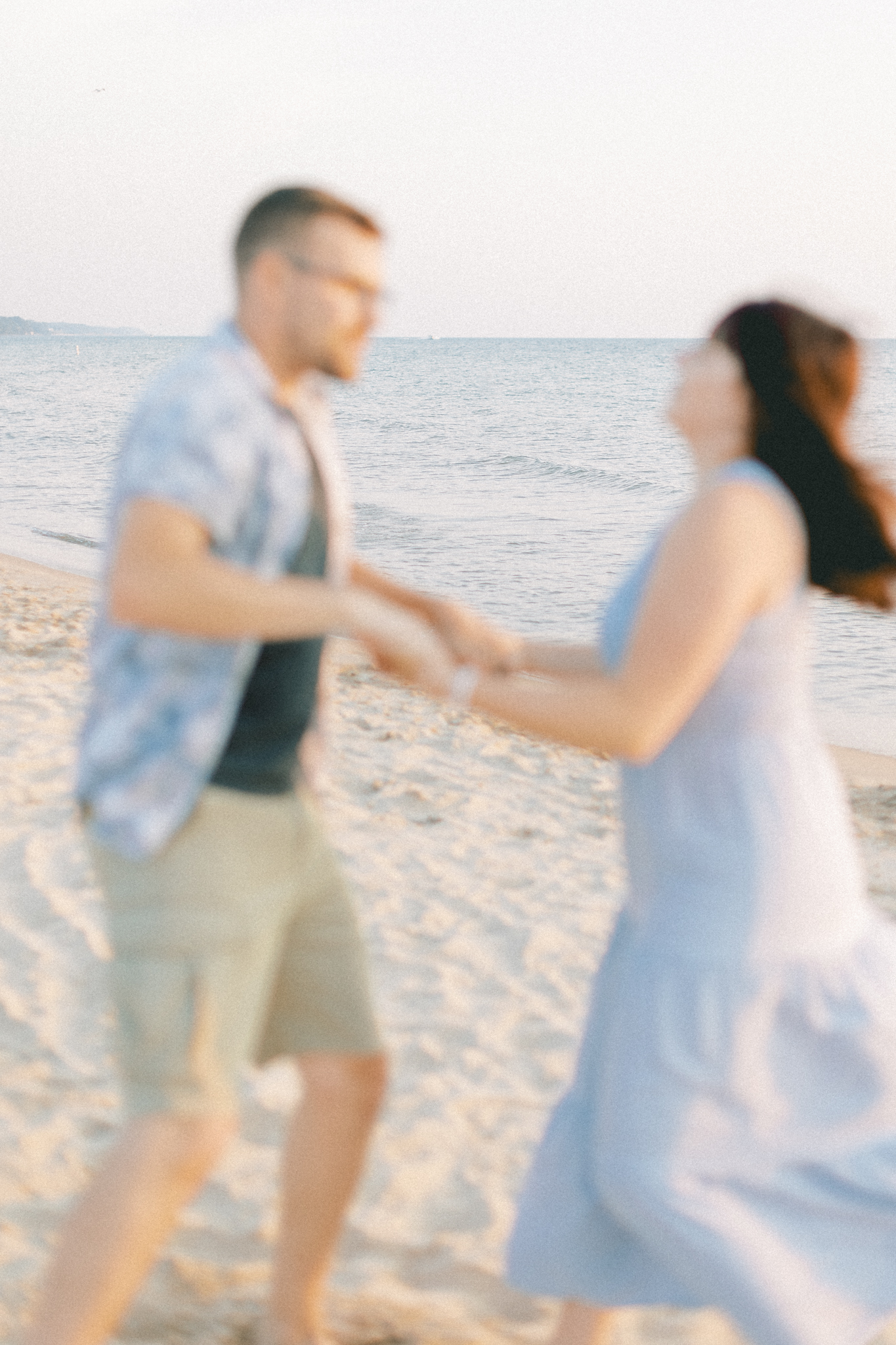 silver-beach-michigan-anniversary-session-hayley-moore-photography