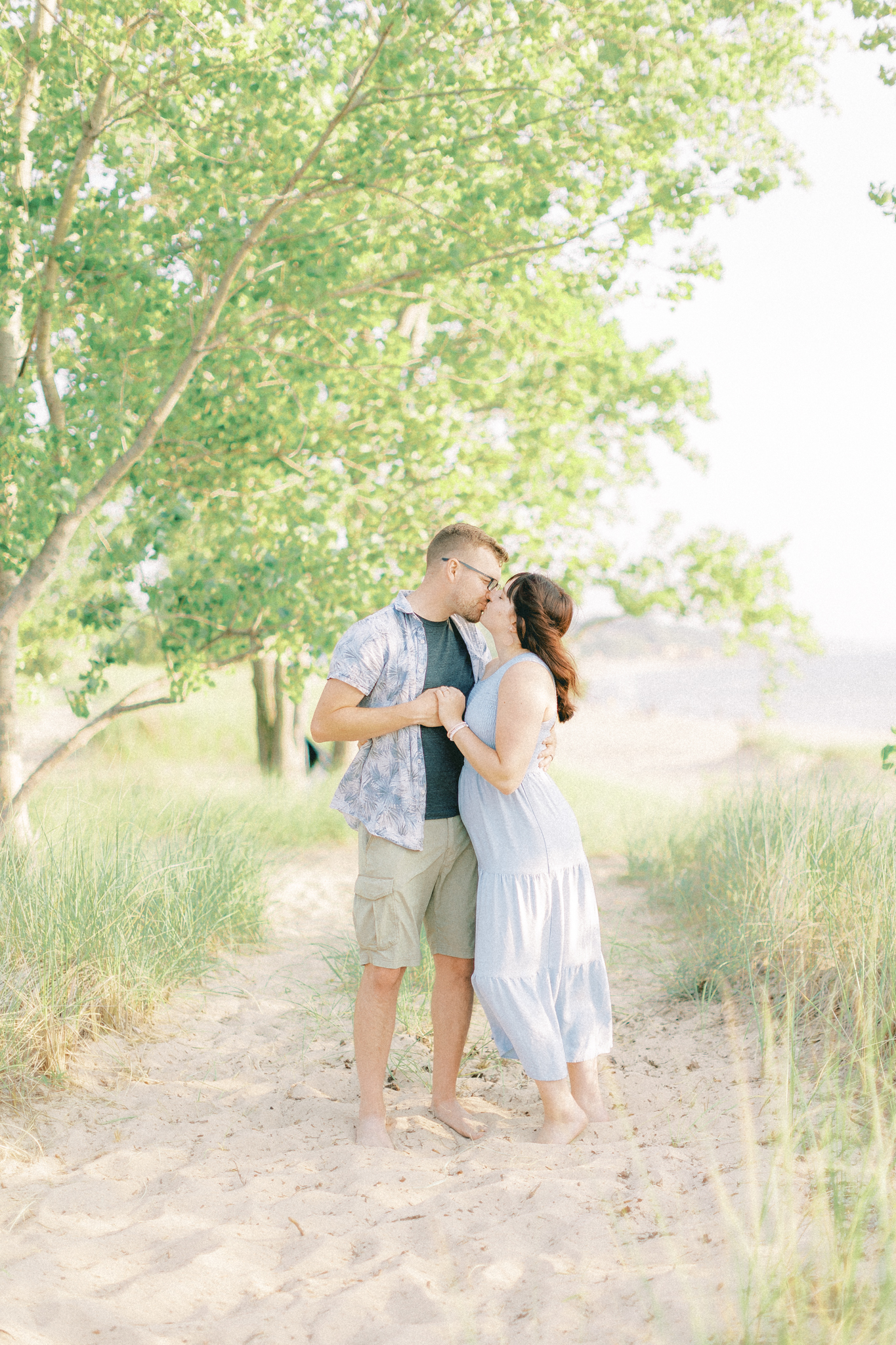 silver-beach-michigan-anniversary-session-hayley-moore-photography