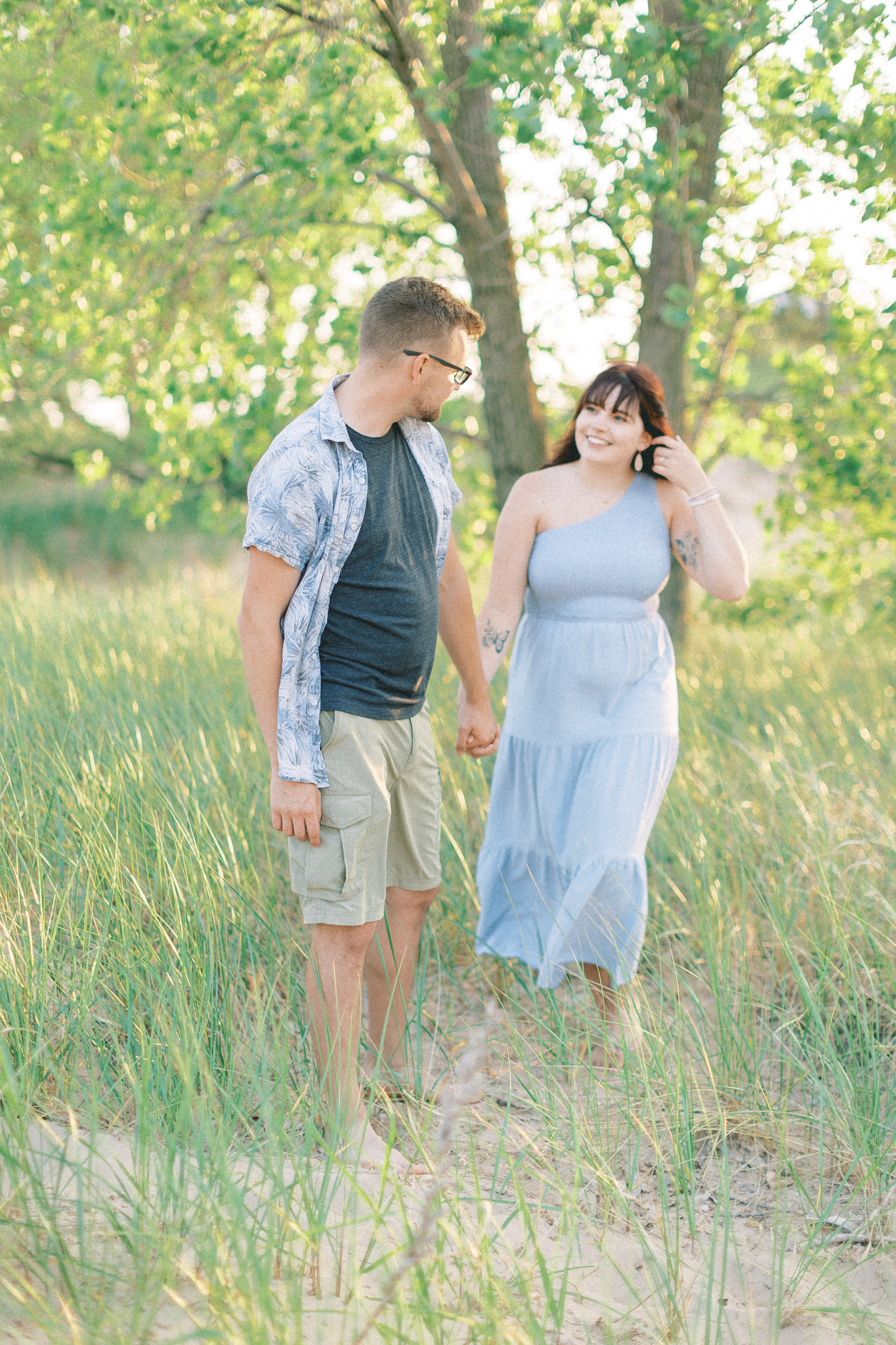 silver-beach-michigan-anniversary-session-hayley-moore-photography