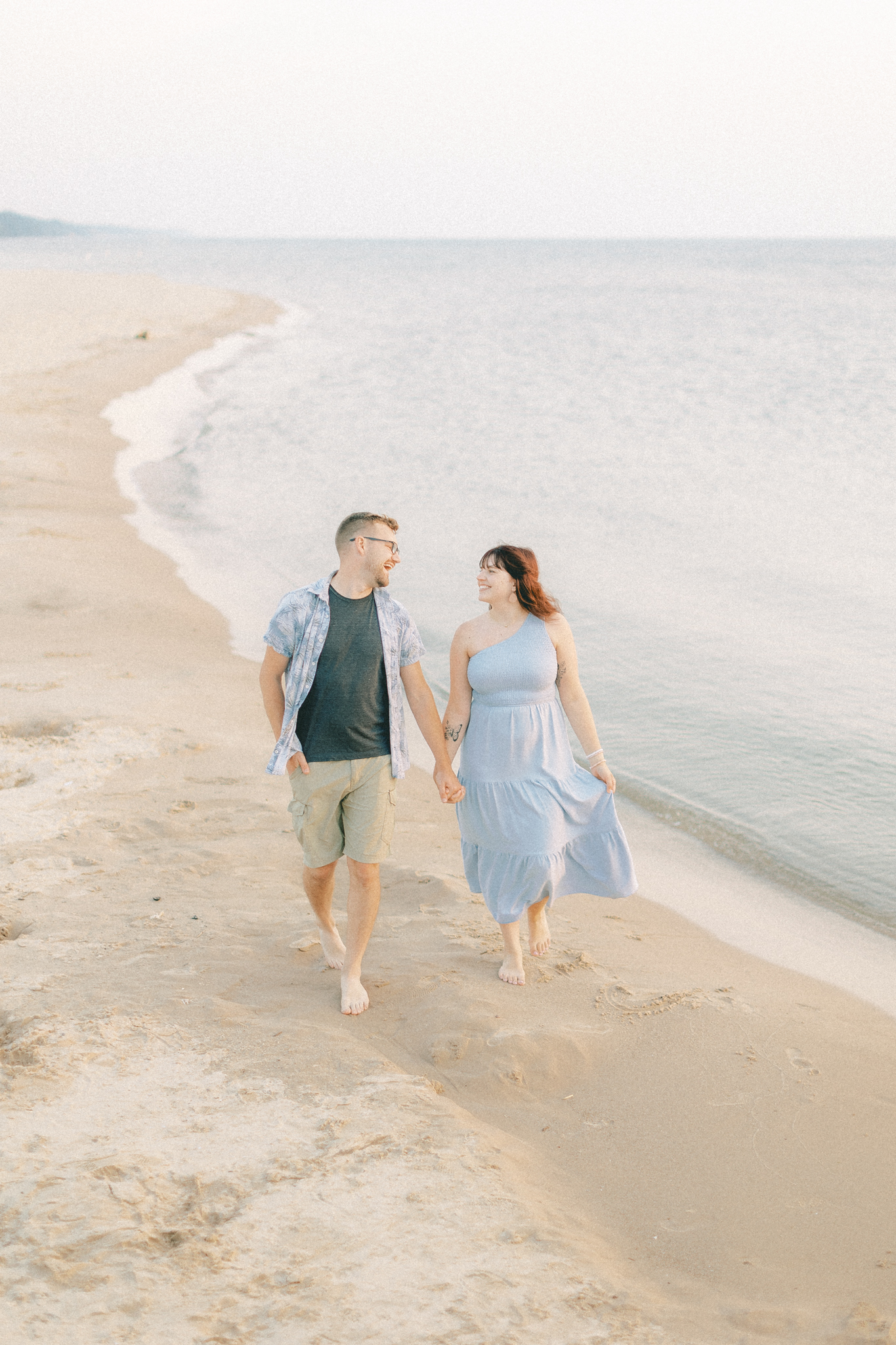 silver-beach-michigan-anniversary-session-hayley-moore-photography