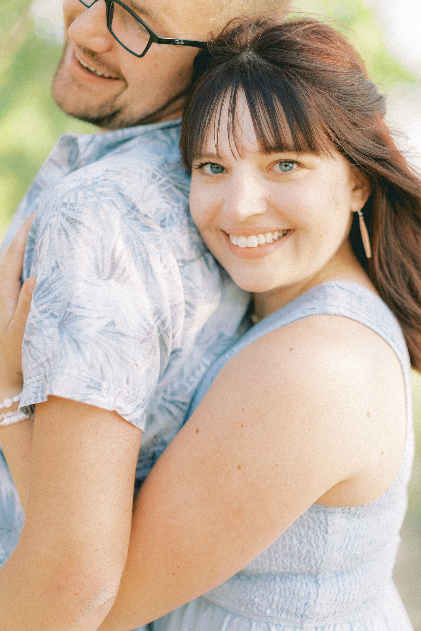 silver-beach-michigan-anniversary-session-hayley-moore-photography