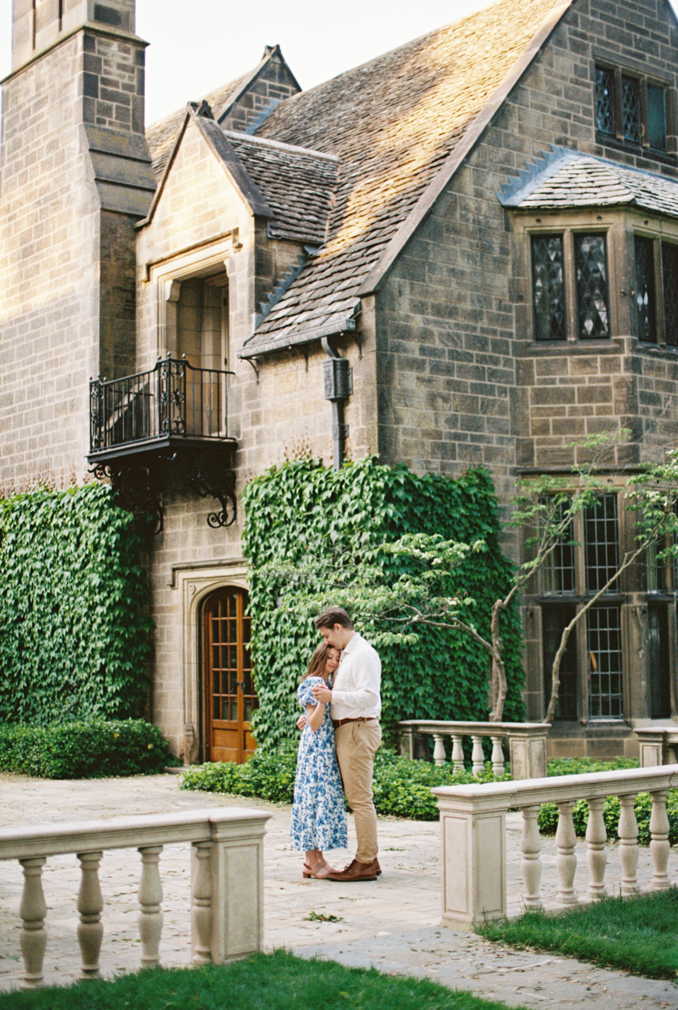 ford-house-detroit-engagement-wedding-photography-estate-venue-weddings-hayley-moore-photography