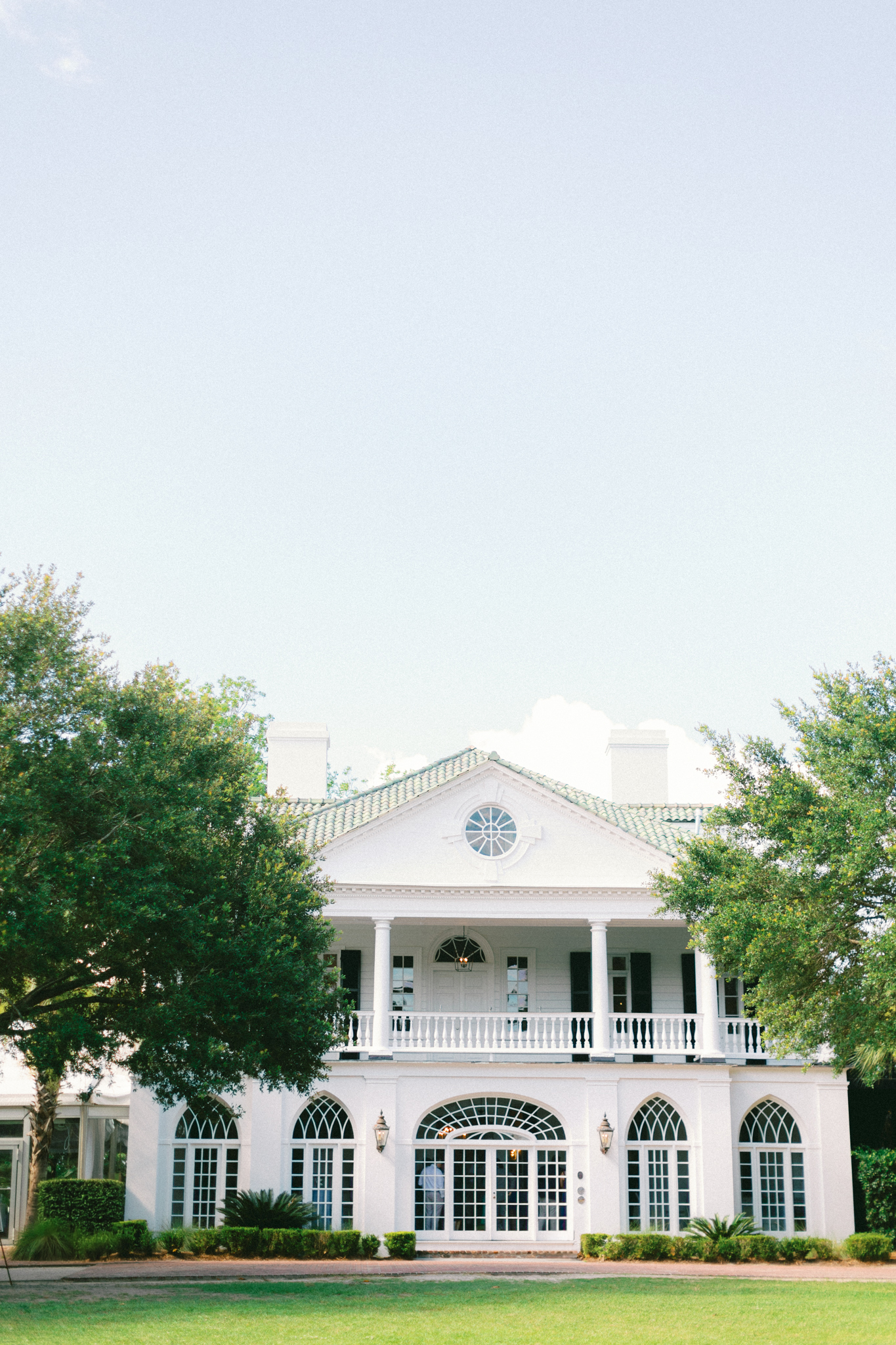 lowndes-grove-charleston-wedding-photographer-film-hayley-moore-photography