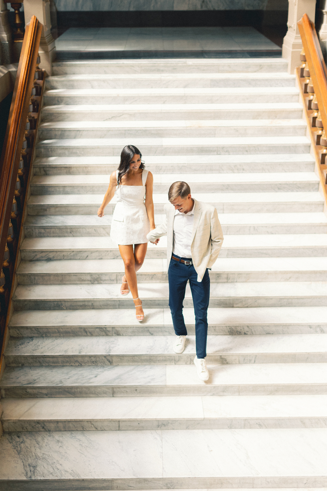 downtown-indianapolis-engagement-indiana-state-house-coxhall-gardens-hayley-moore-photography