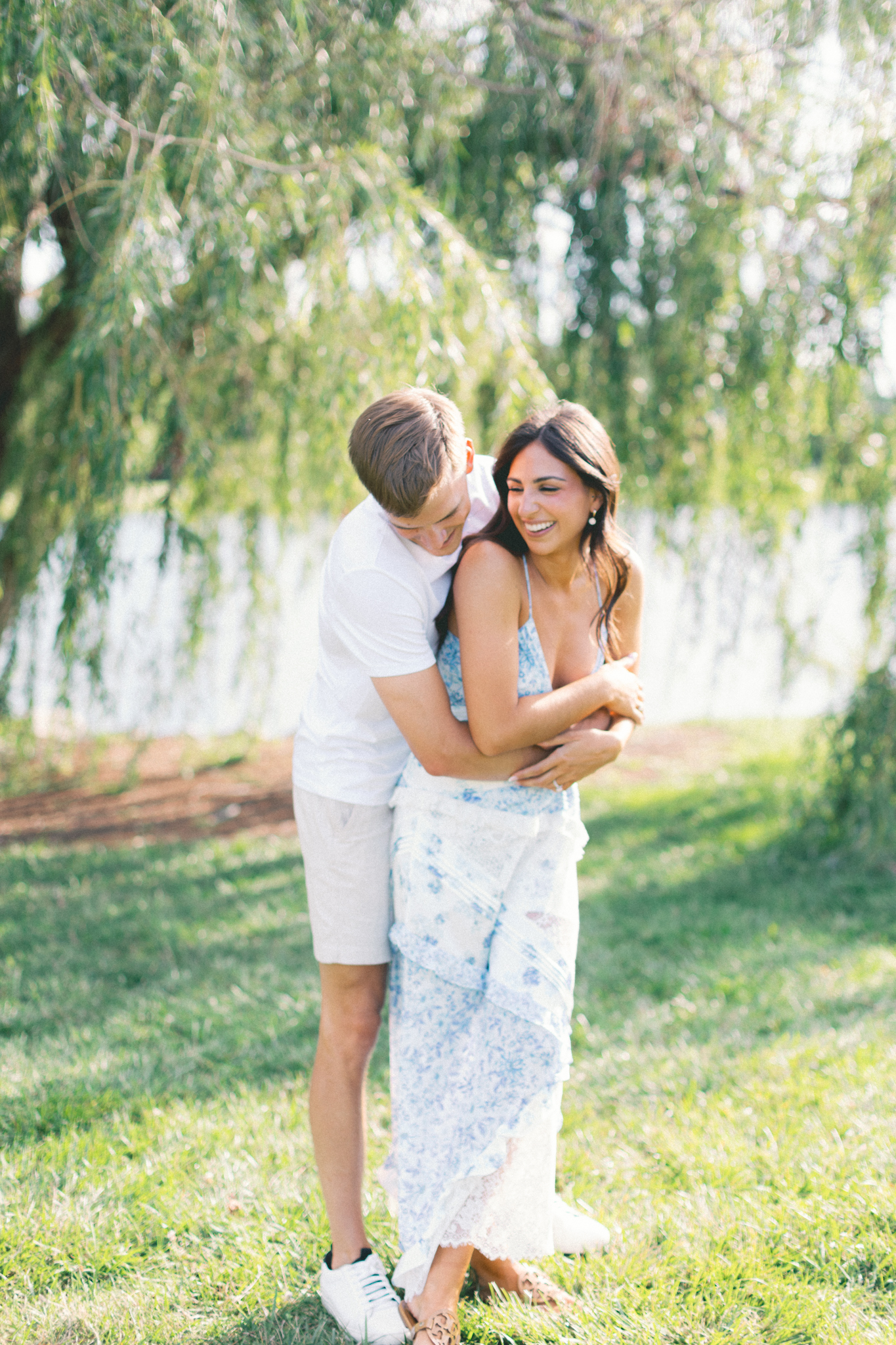 downtown-indianapolis-engagement-indiana-state-house-coxhall-gardens-hayley-moore-photography