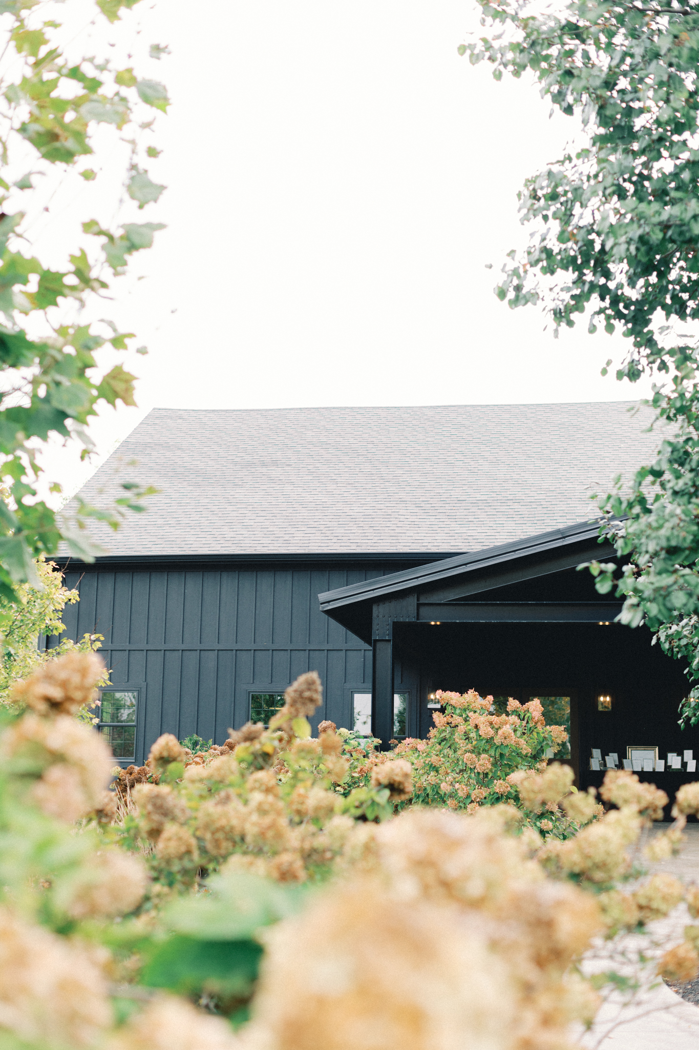 mustard-seed-gardens-luxury-wedding-photographer-hayley-moore-photography