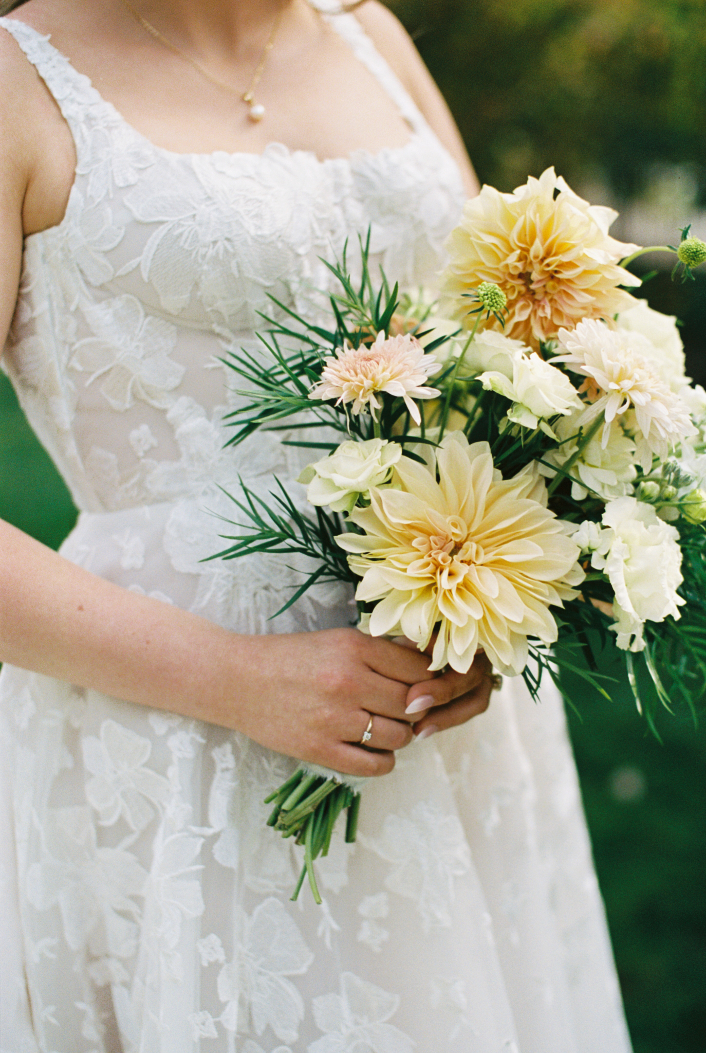 mustard-seed-gardens-luxury-wedding-photographer-hayley-moore-photography