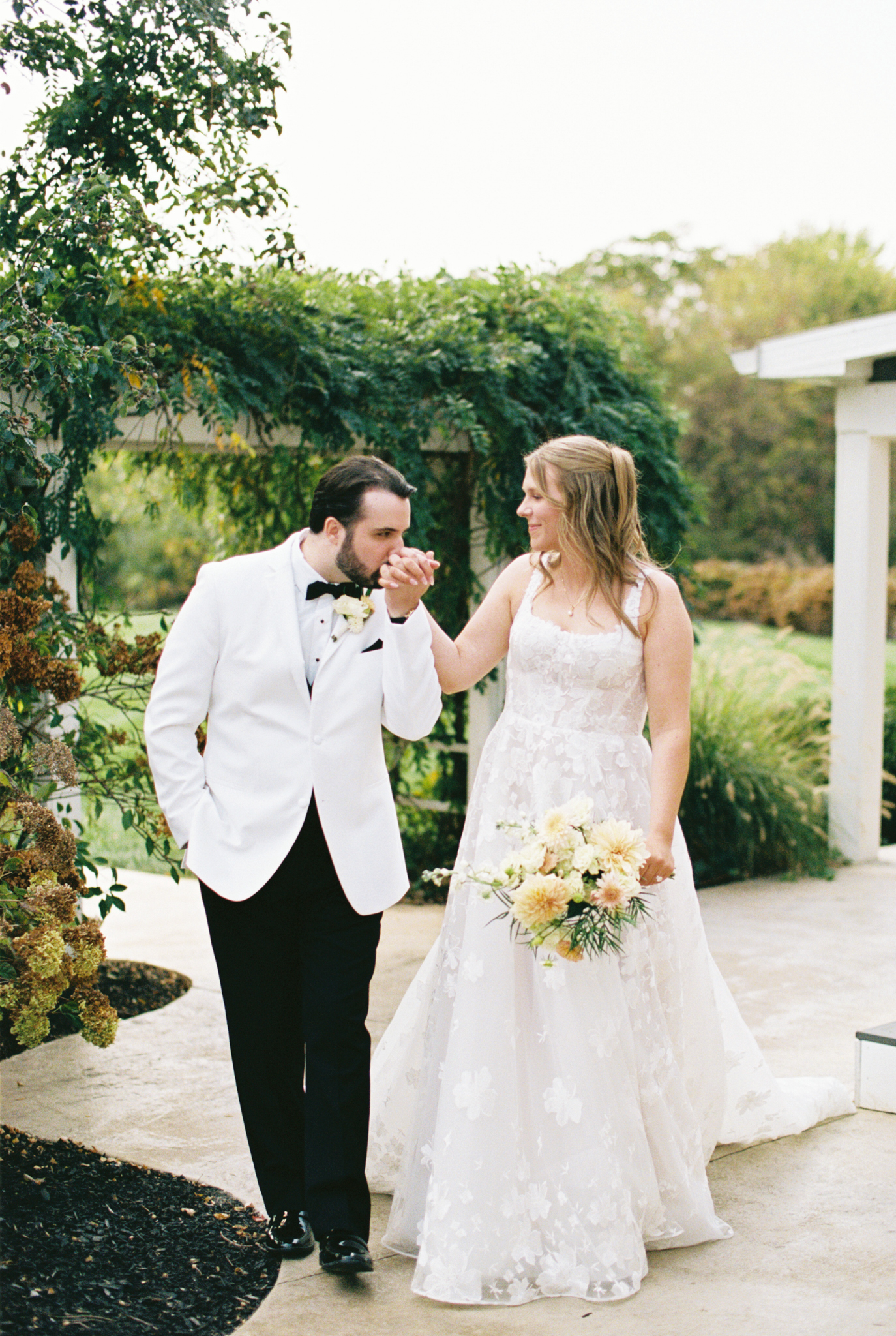 mustard-seed-gardens-luxury-wedding-photographer-hayley-moore-photography