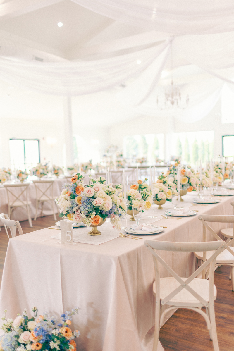 reception tablescape