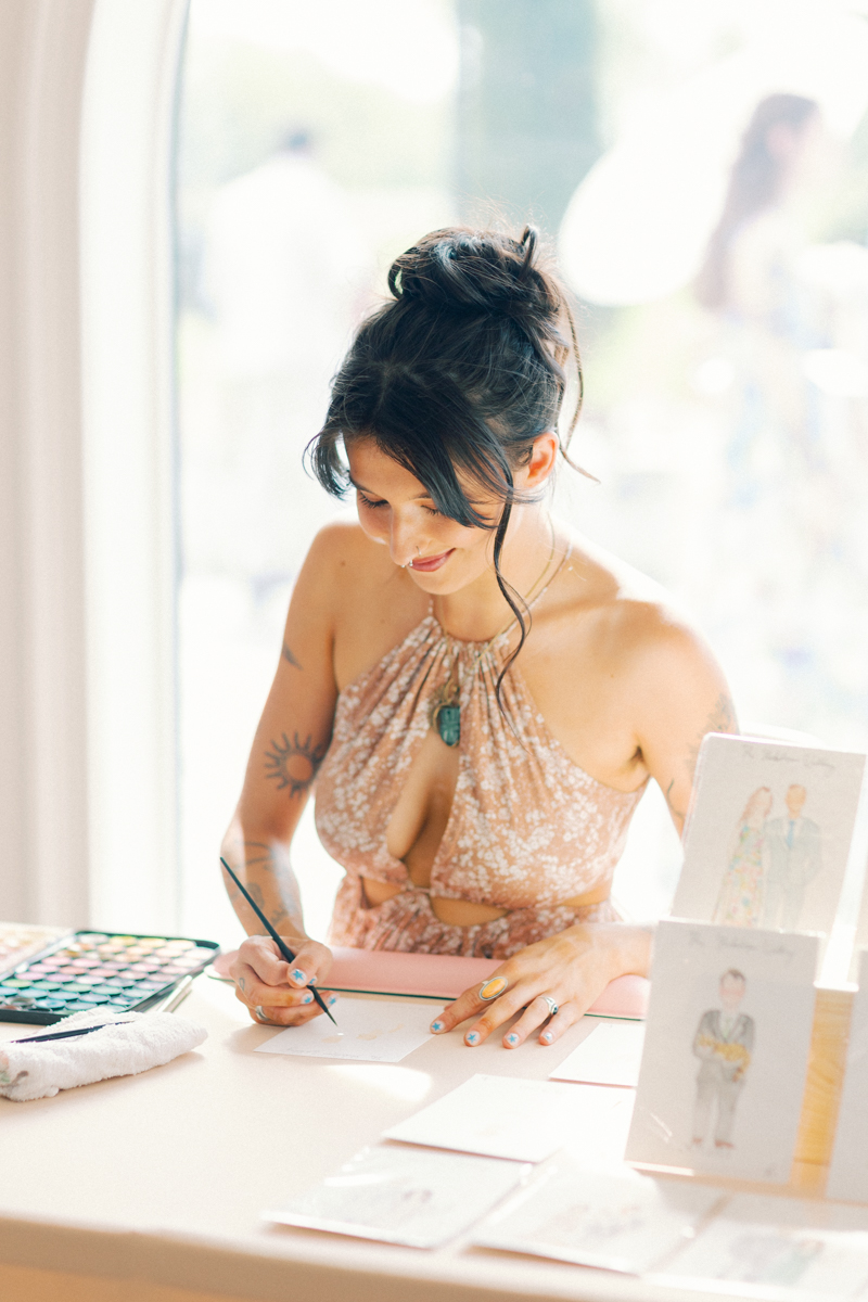 live painter at the wedding