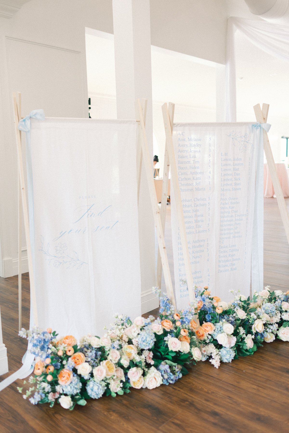 linen seating chart
