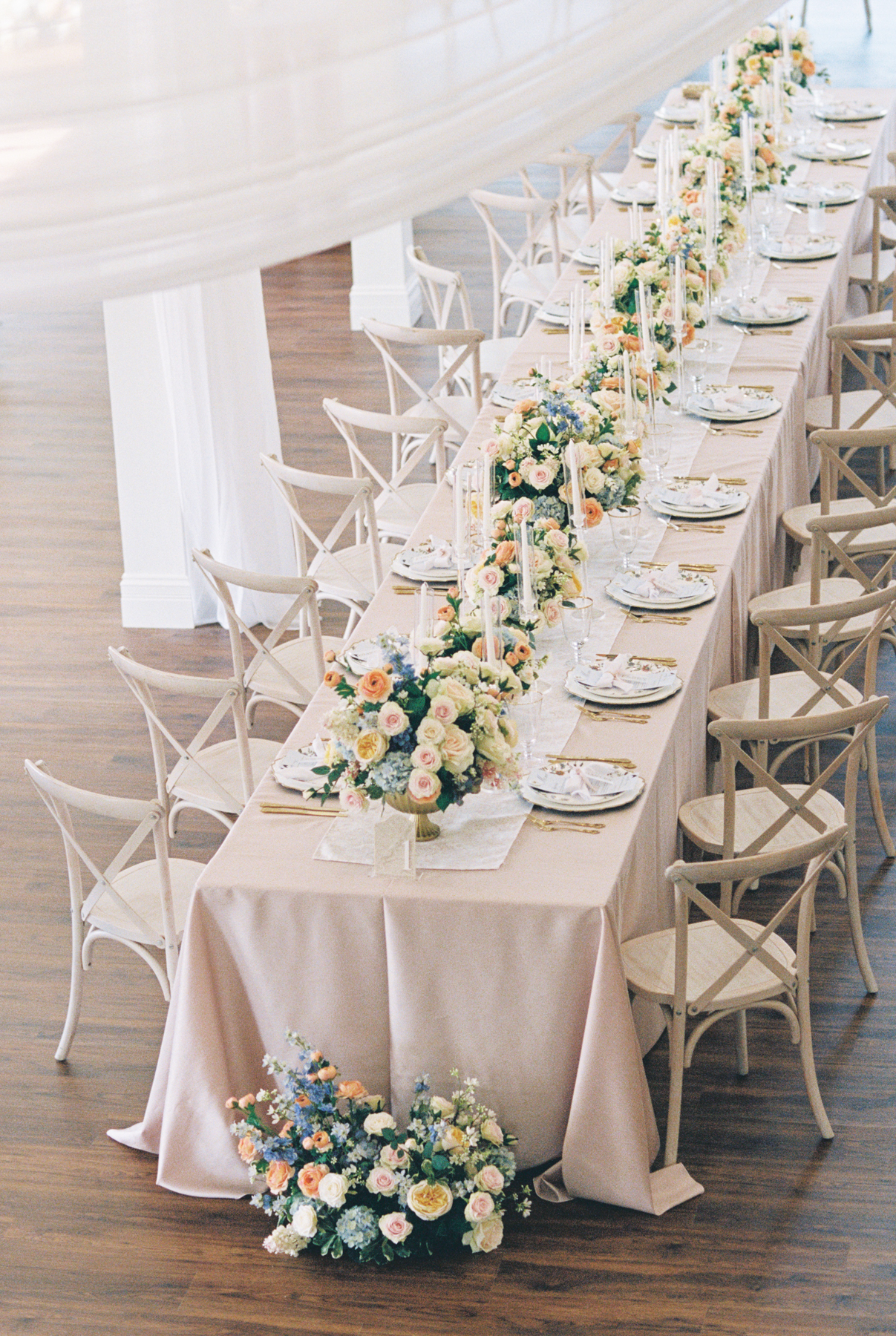 tablescape of the reception details