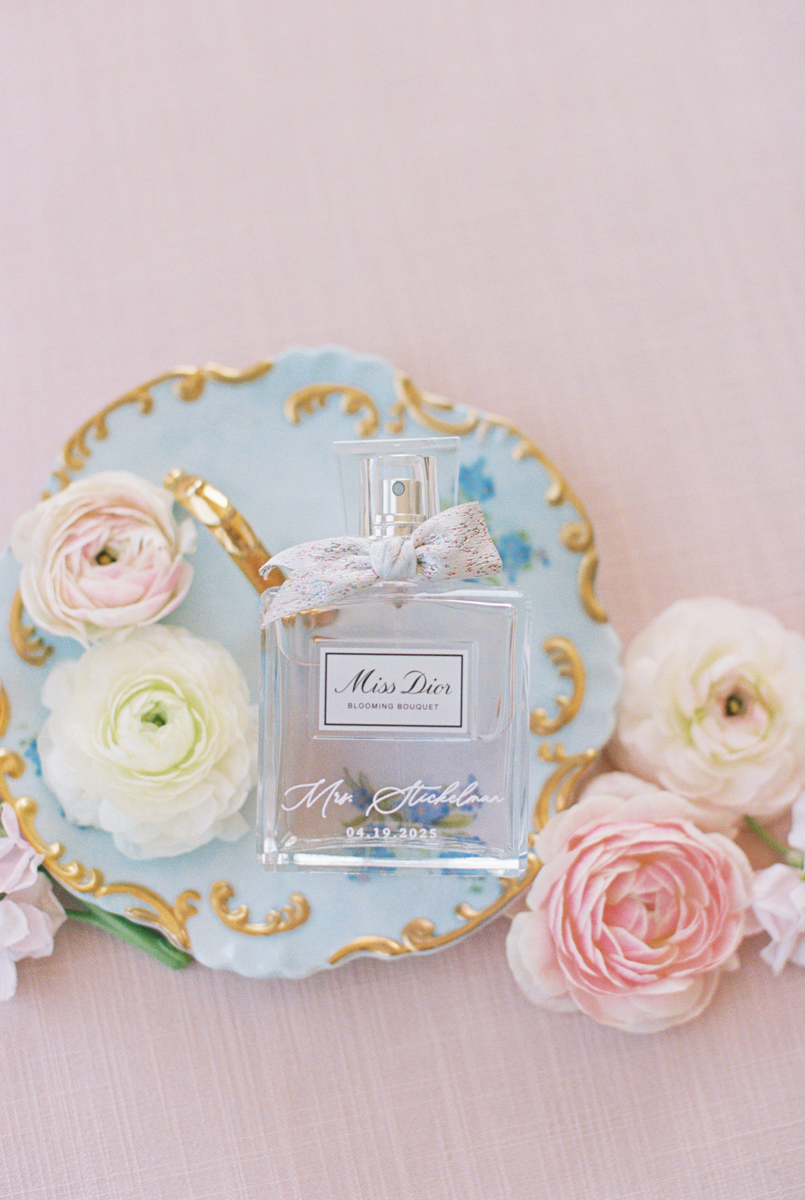 bride perfume shot