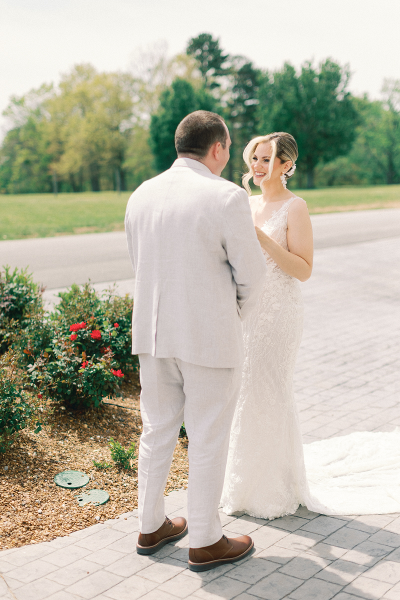 groom and bride vow exchange