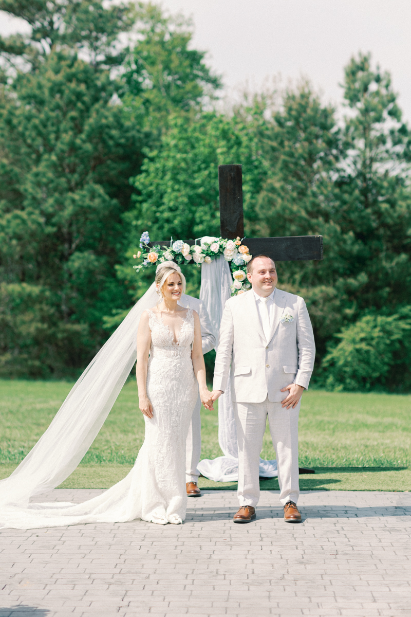 bride and groom ceremony picture