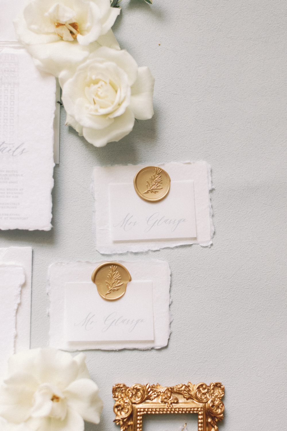 place cards flat
