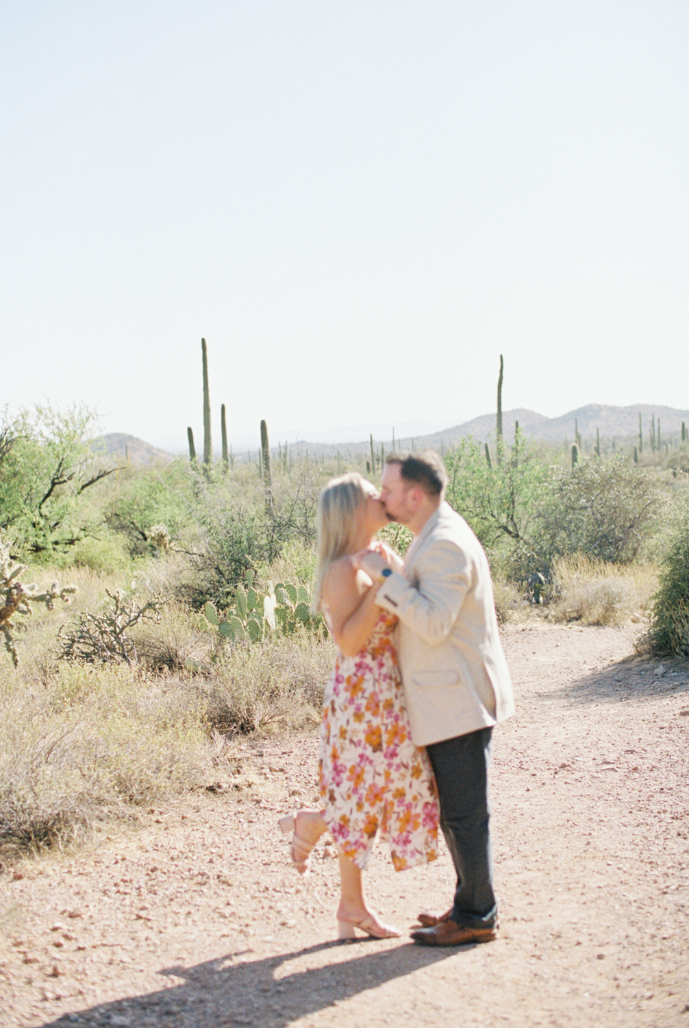 couple kissing out of focus