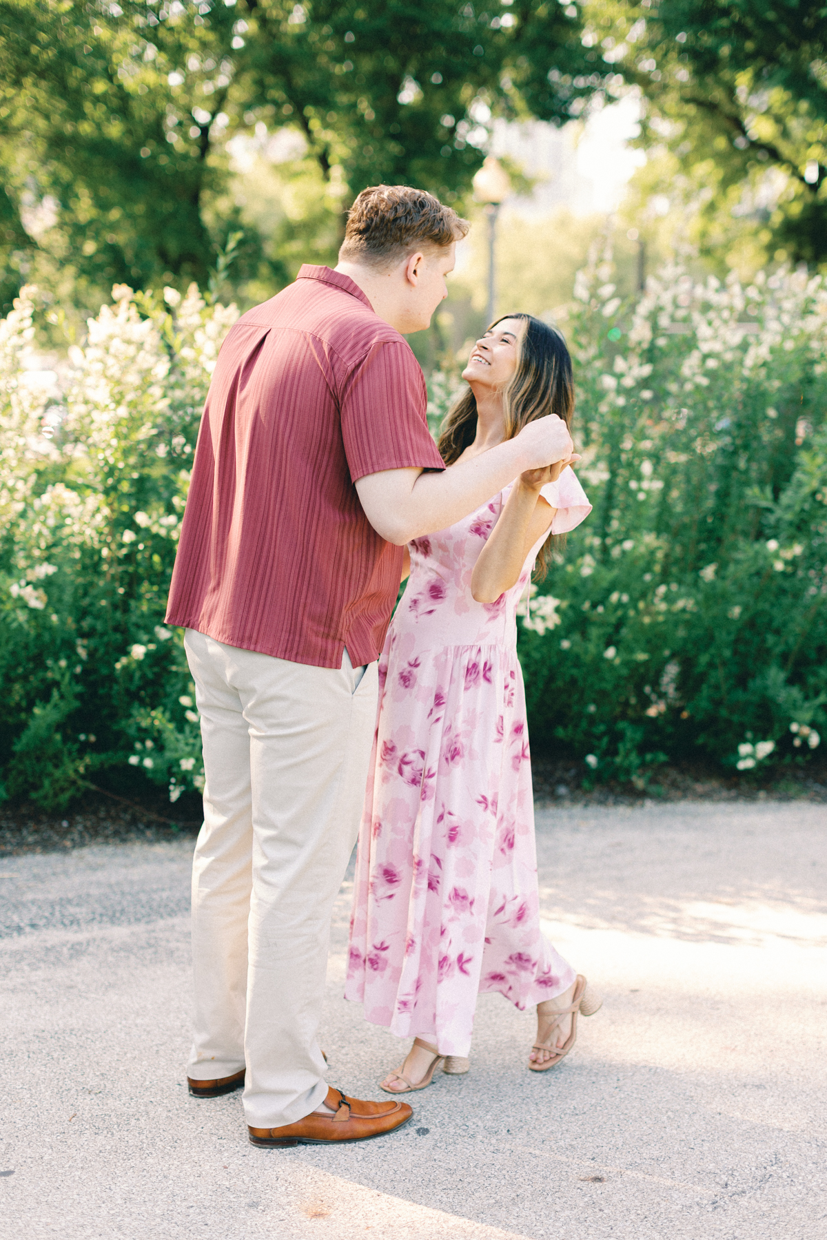 couple dancing 