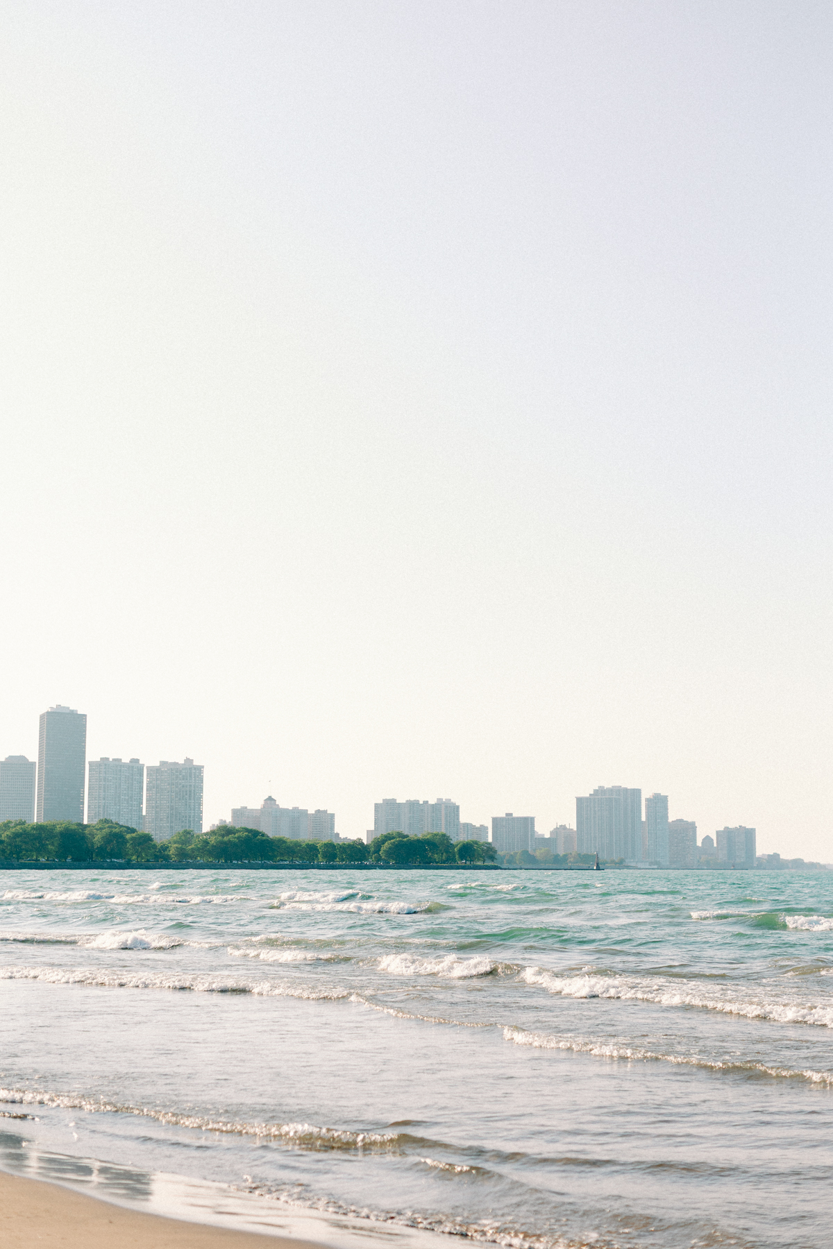 chicago beach skyline